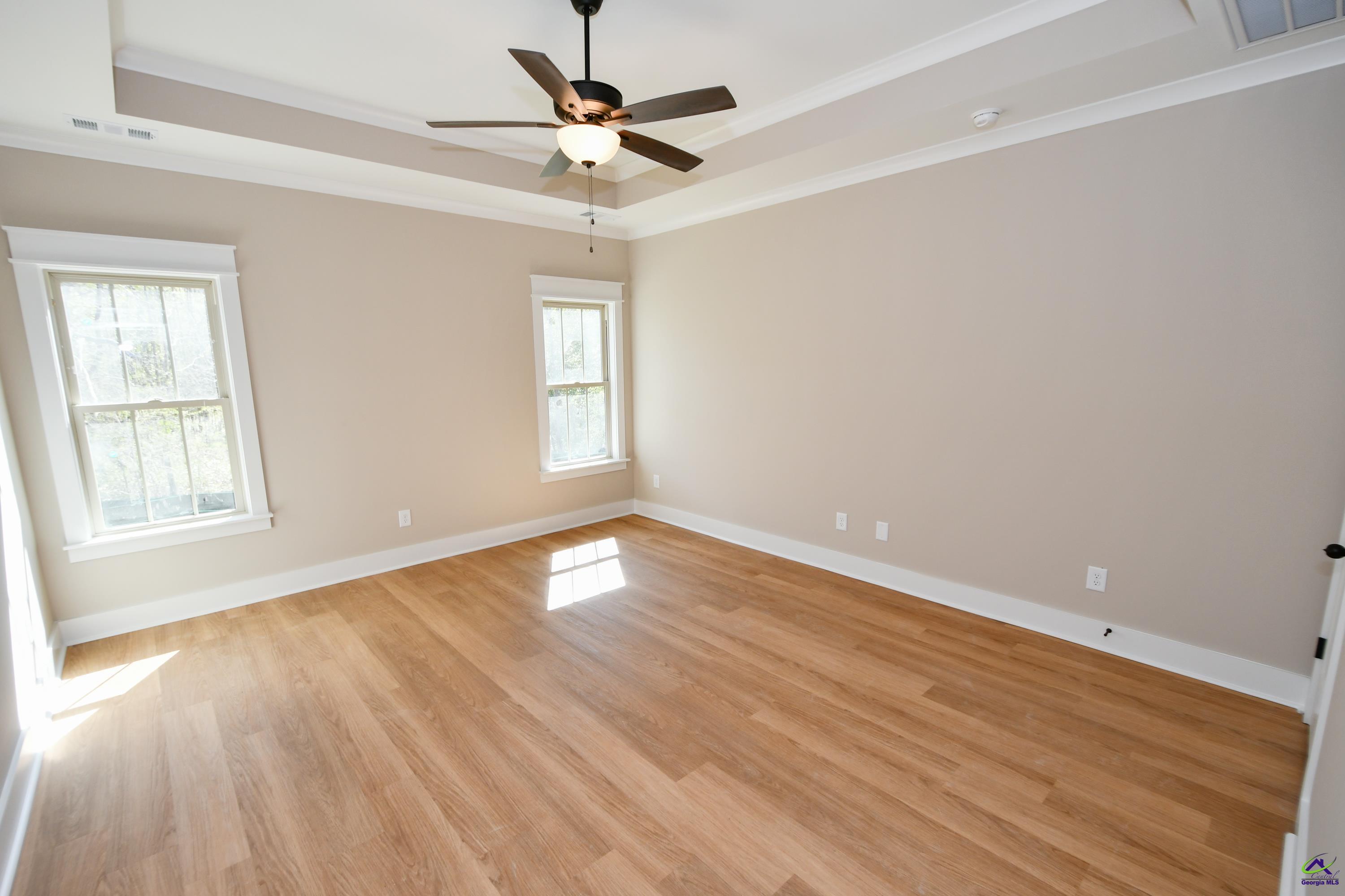 225 Willowbrook Lane