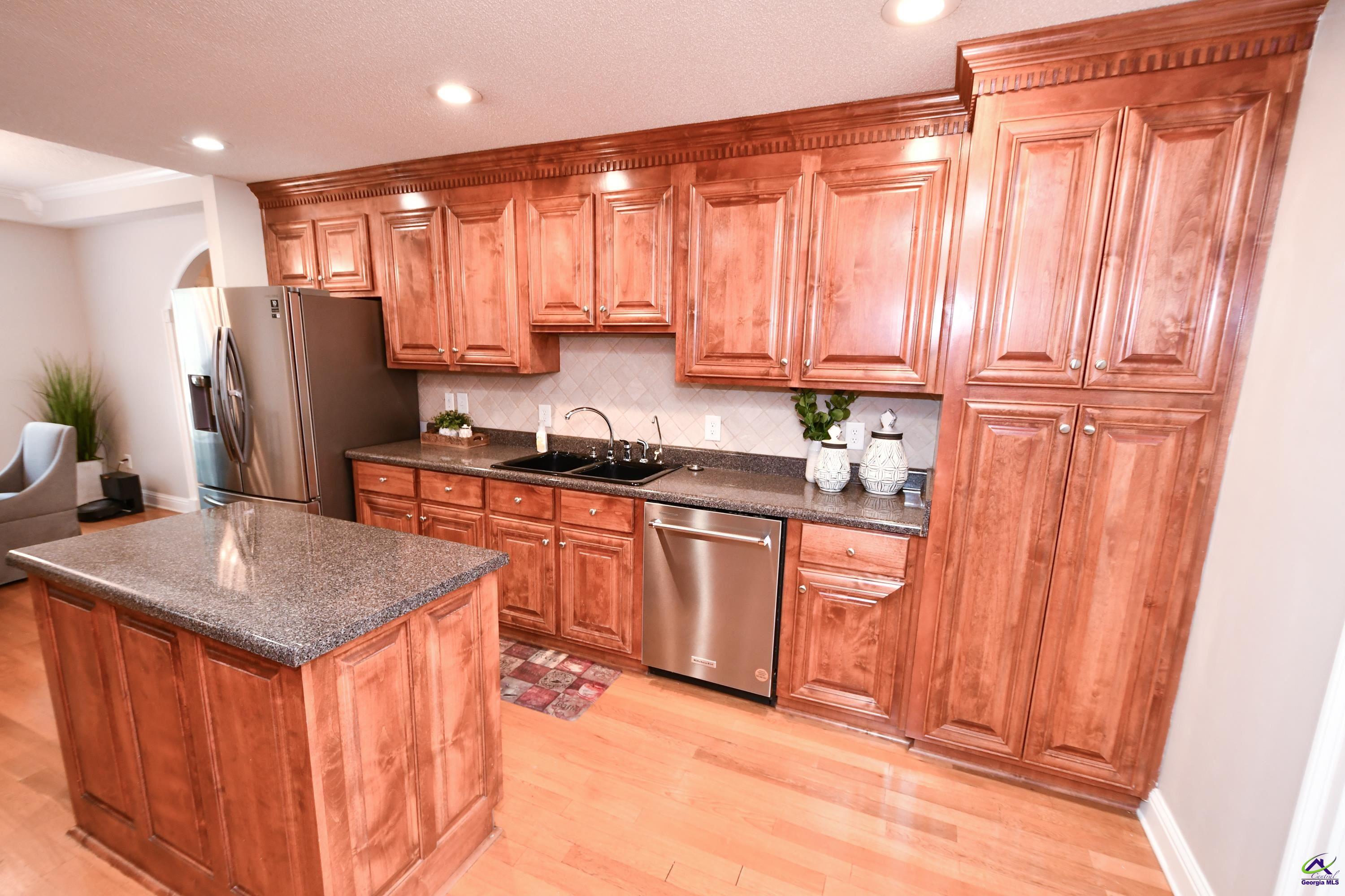 106 Estates Way
