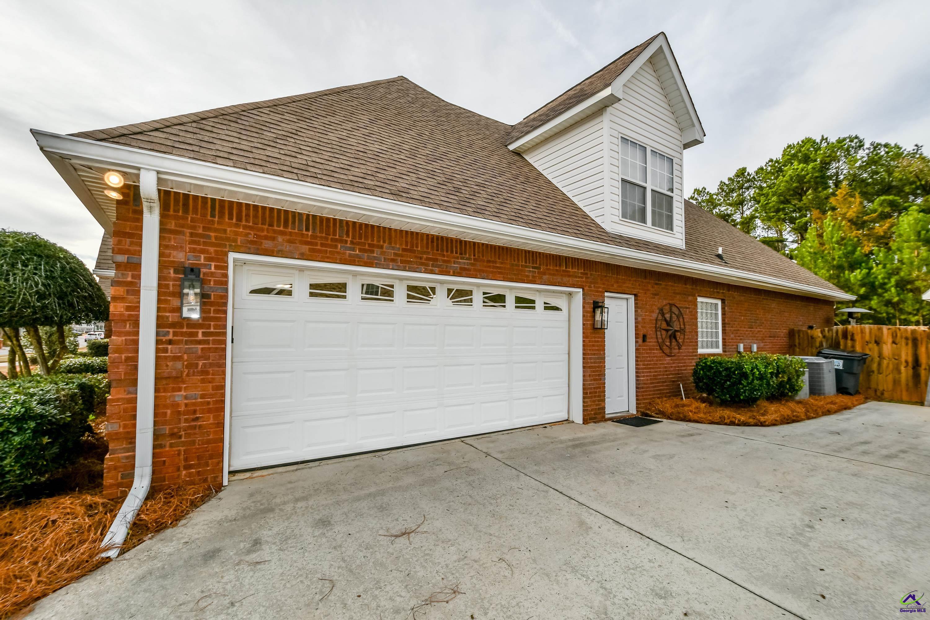 106 Estates Way
