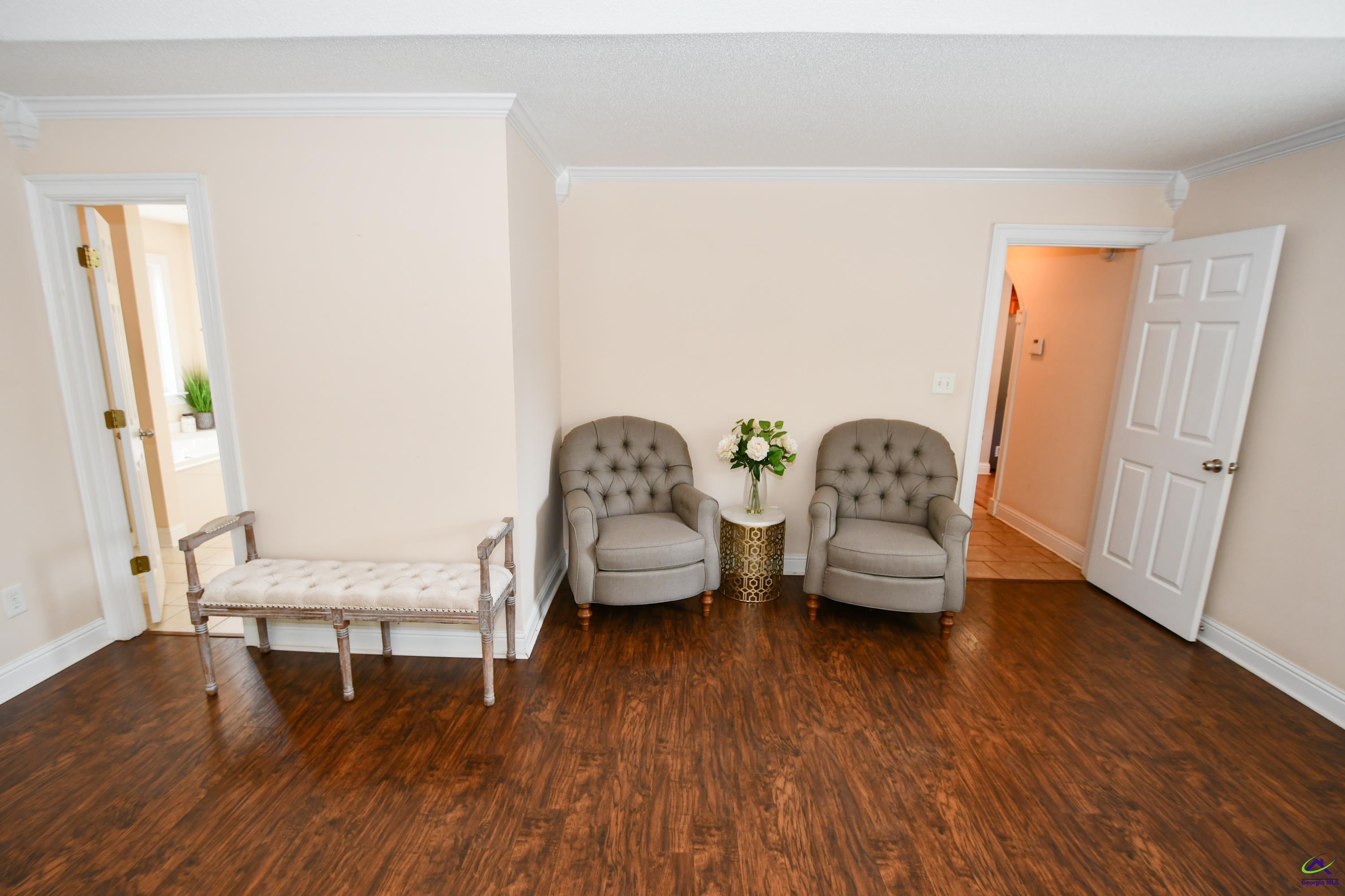 106 Estates Way