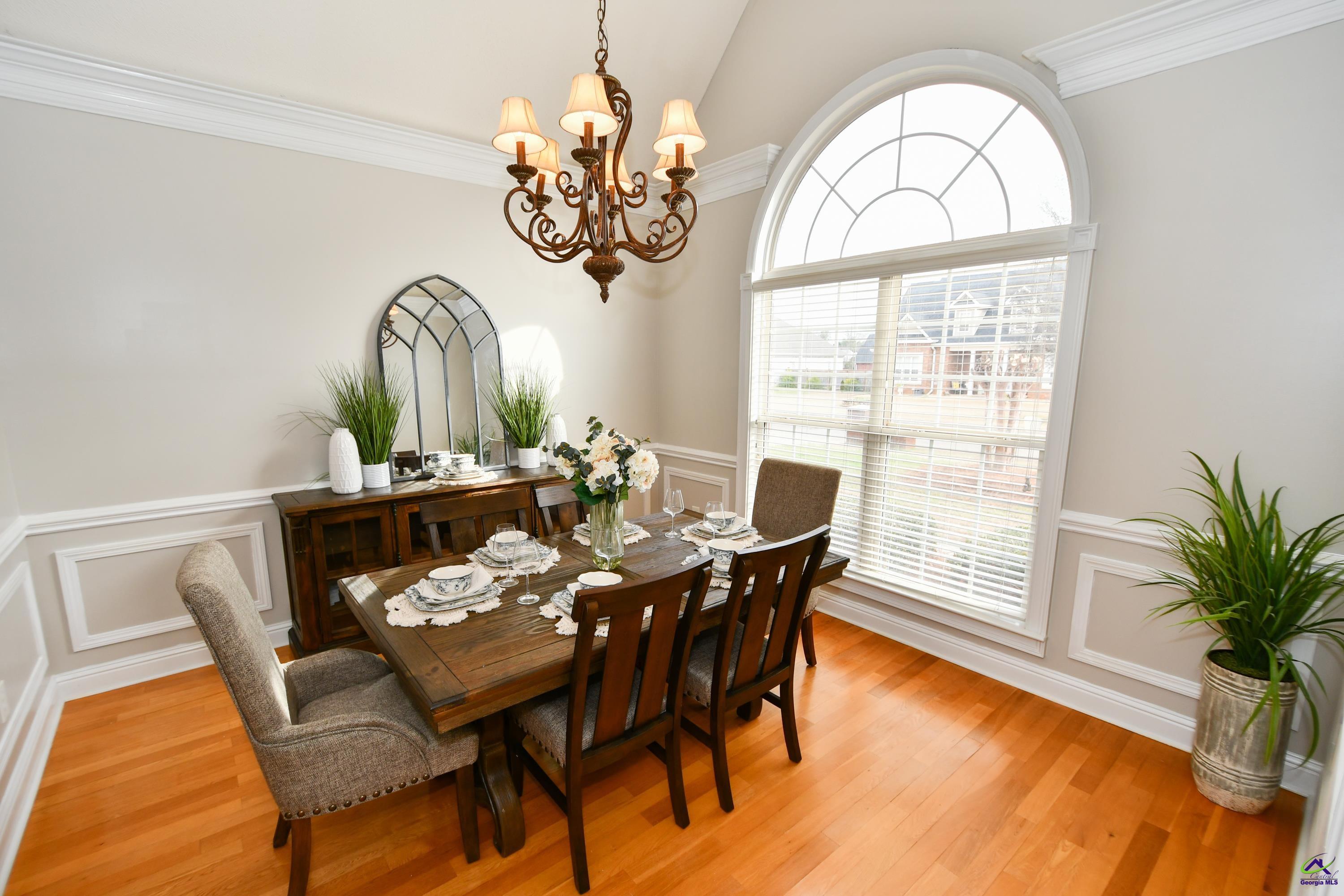 106 Estates Way