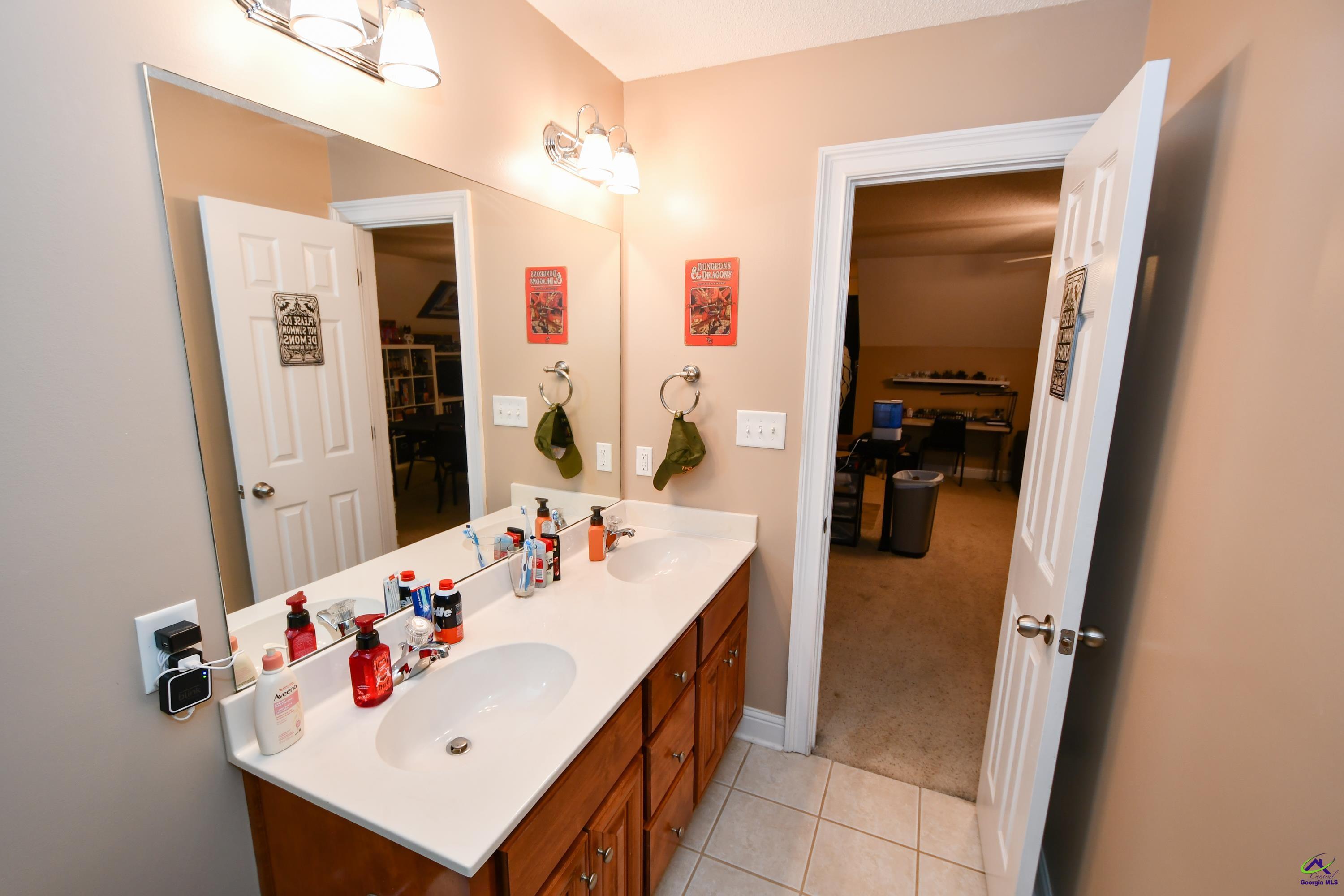 106 Estates Way