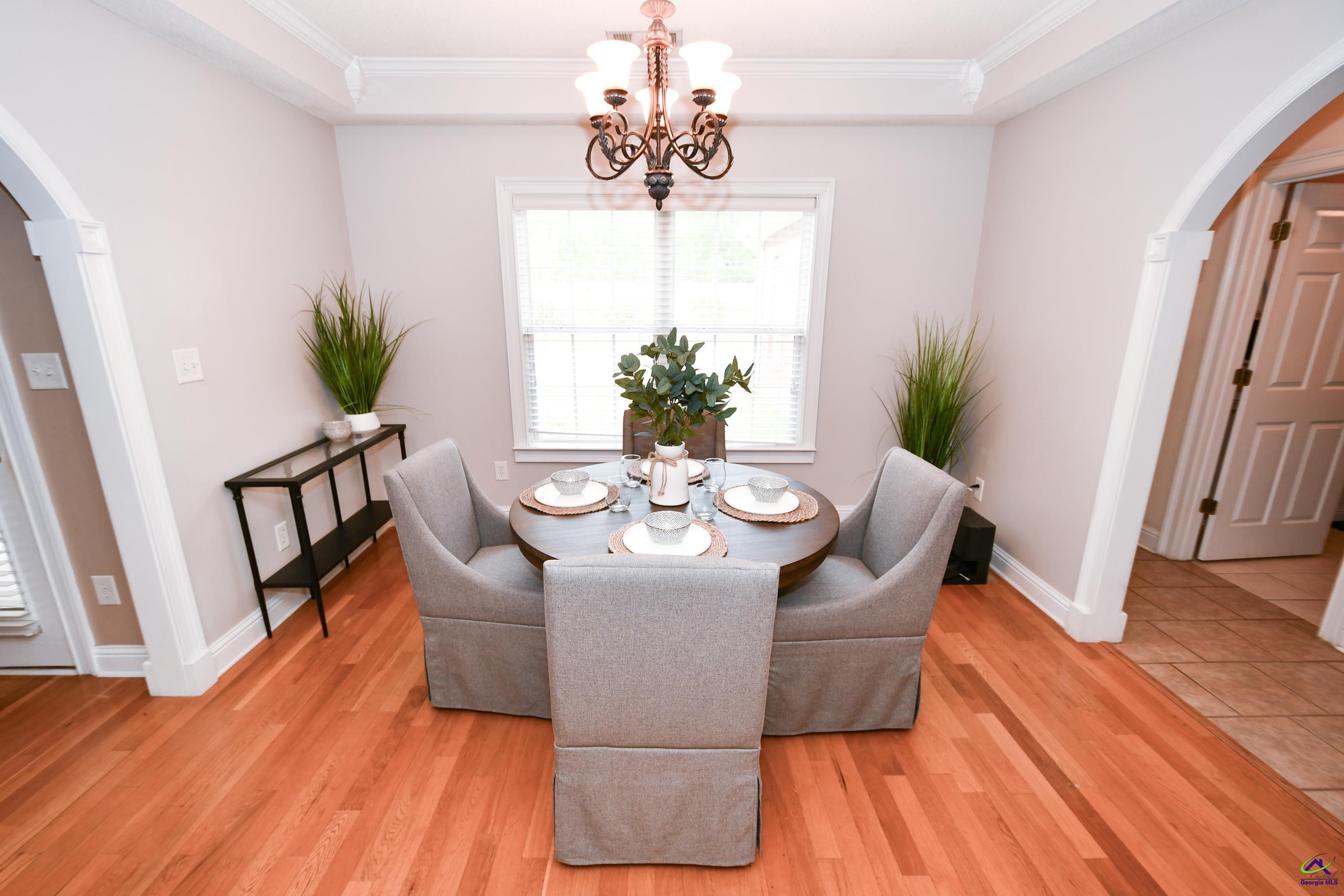 106 Estates Way