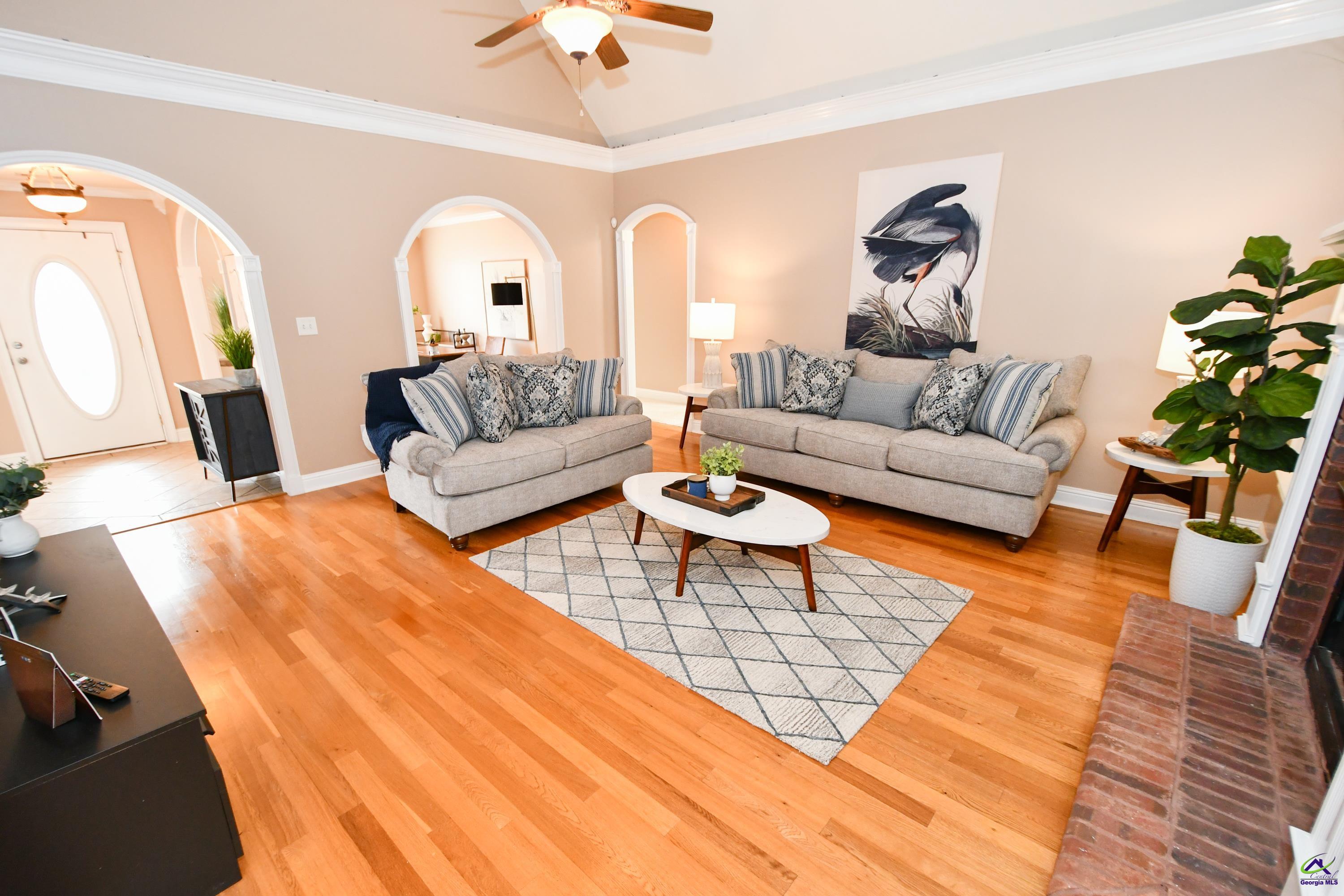 106 Estates Way