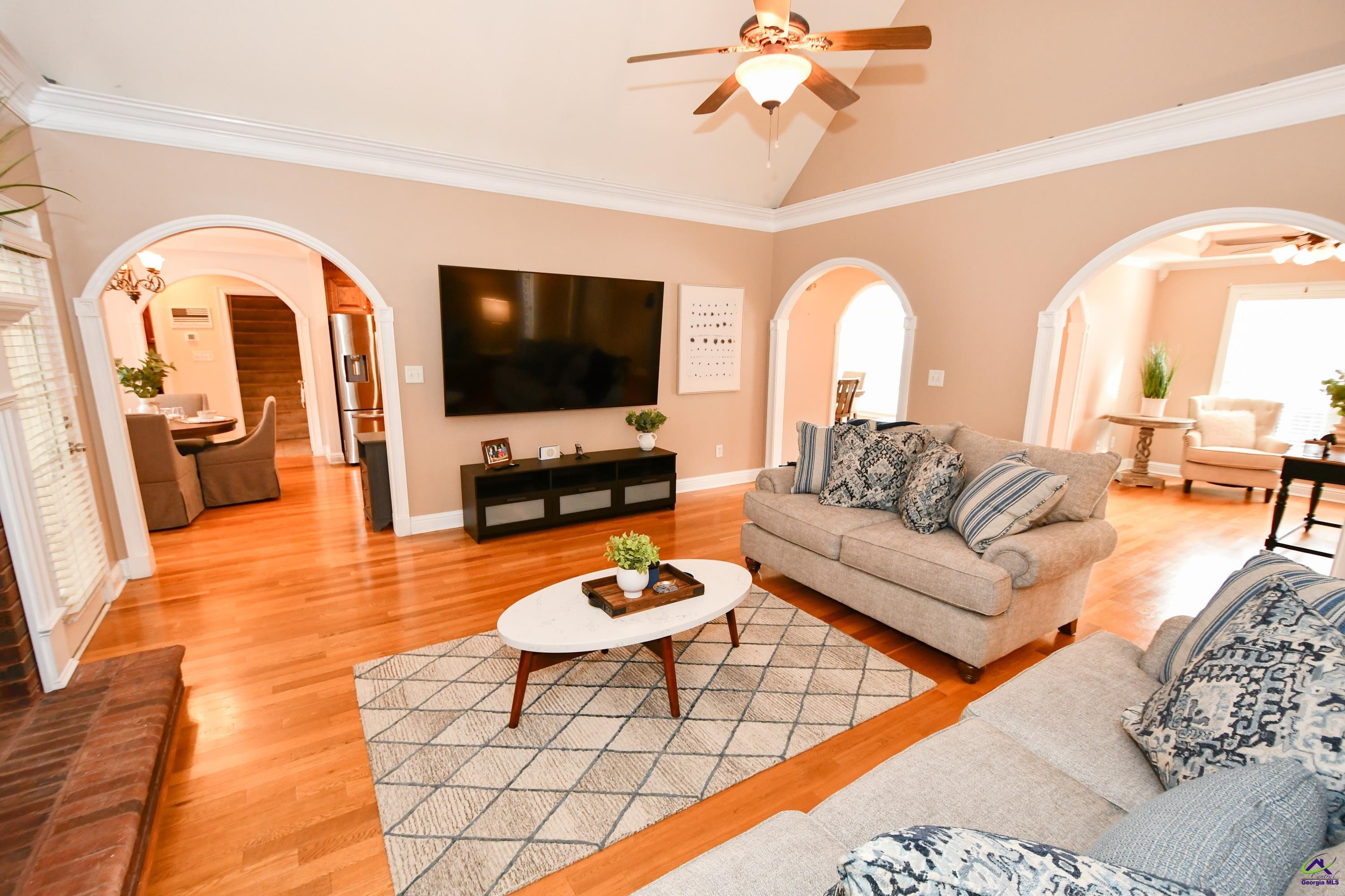 106 Estates Way