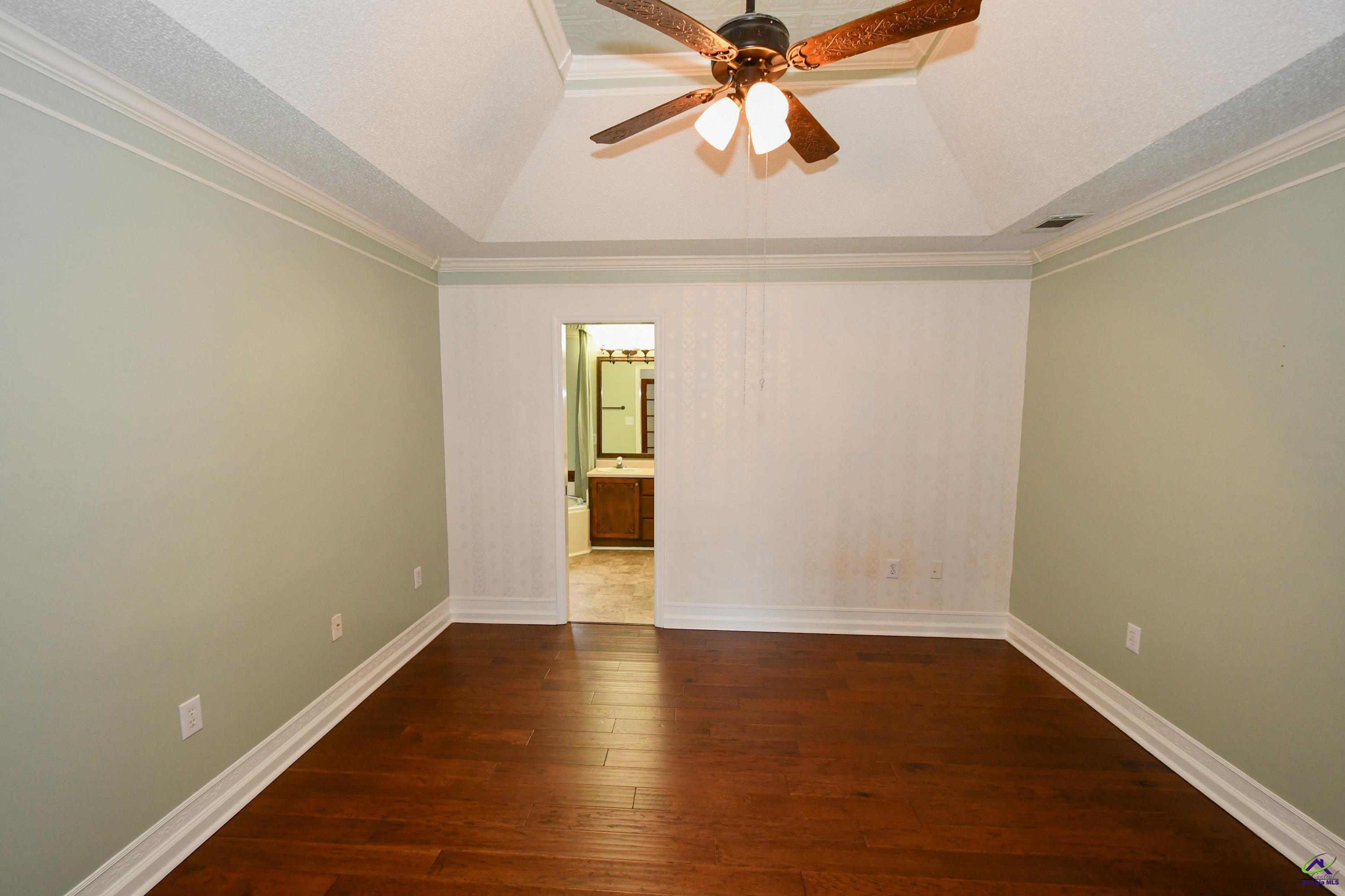 124 Sheffield Way