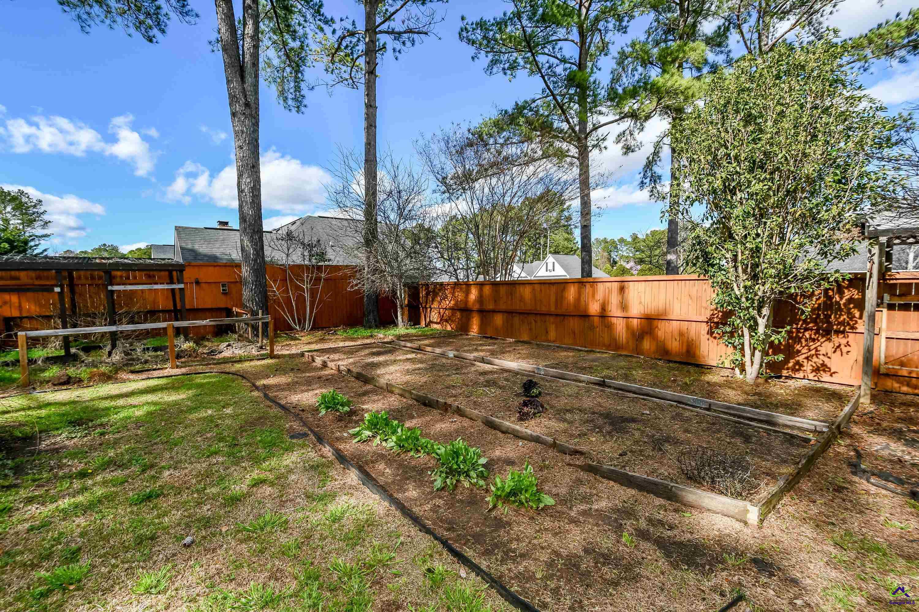 124 Sheffield Way