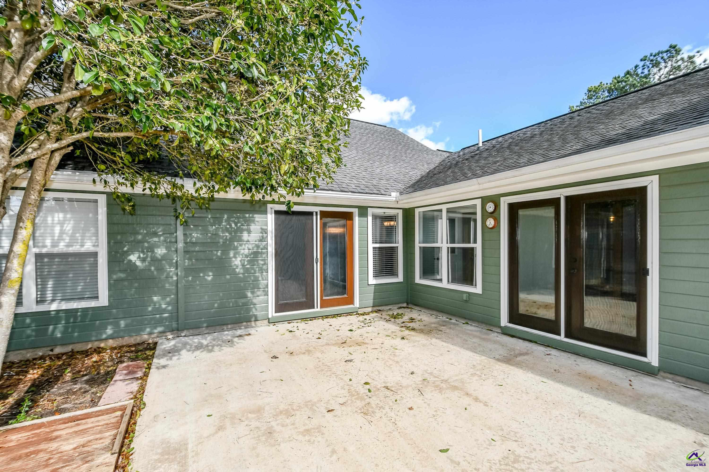 124 Sheffield Way