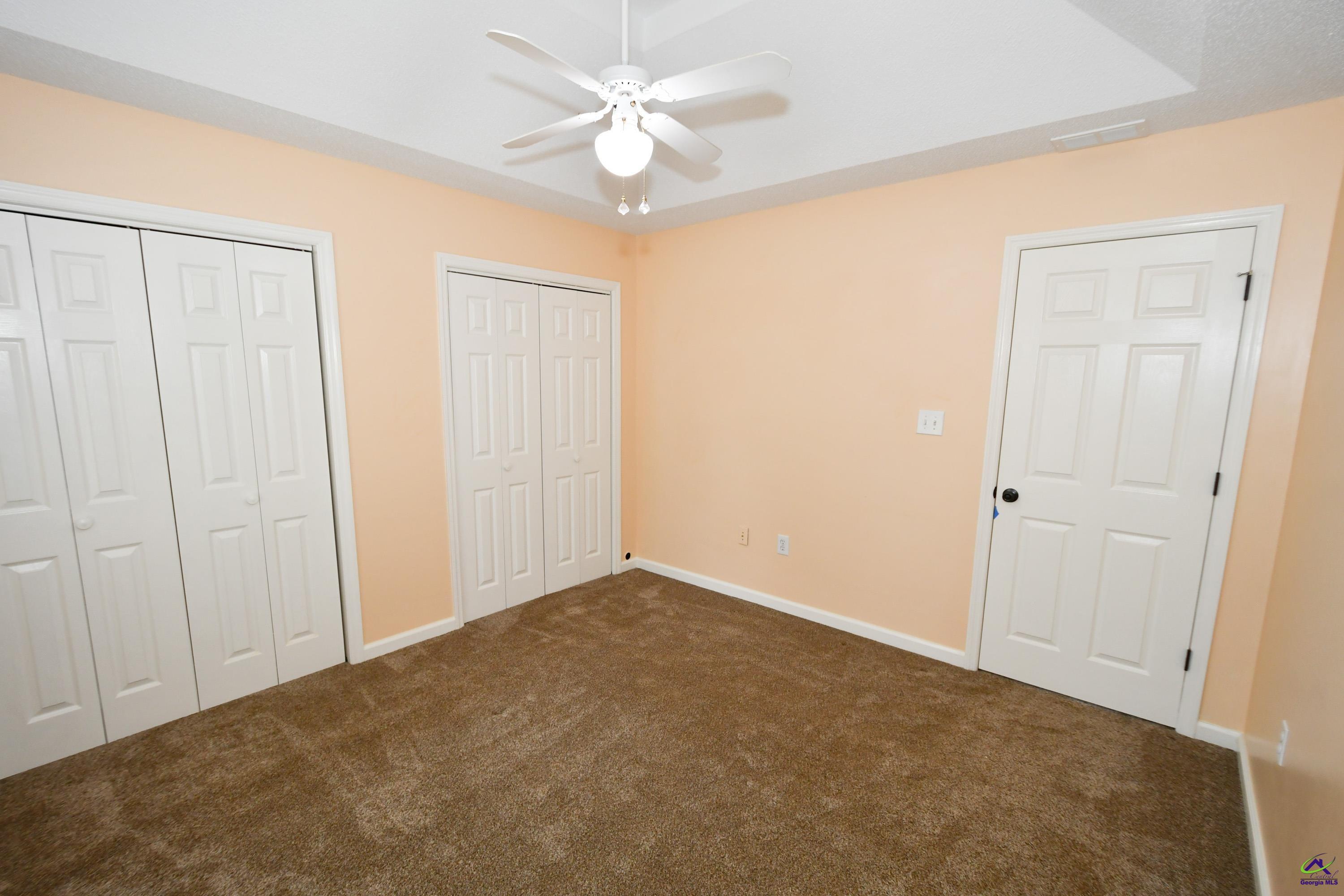124 Sheffield Way