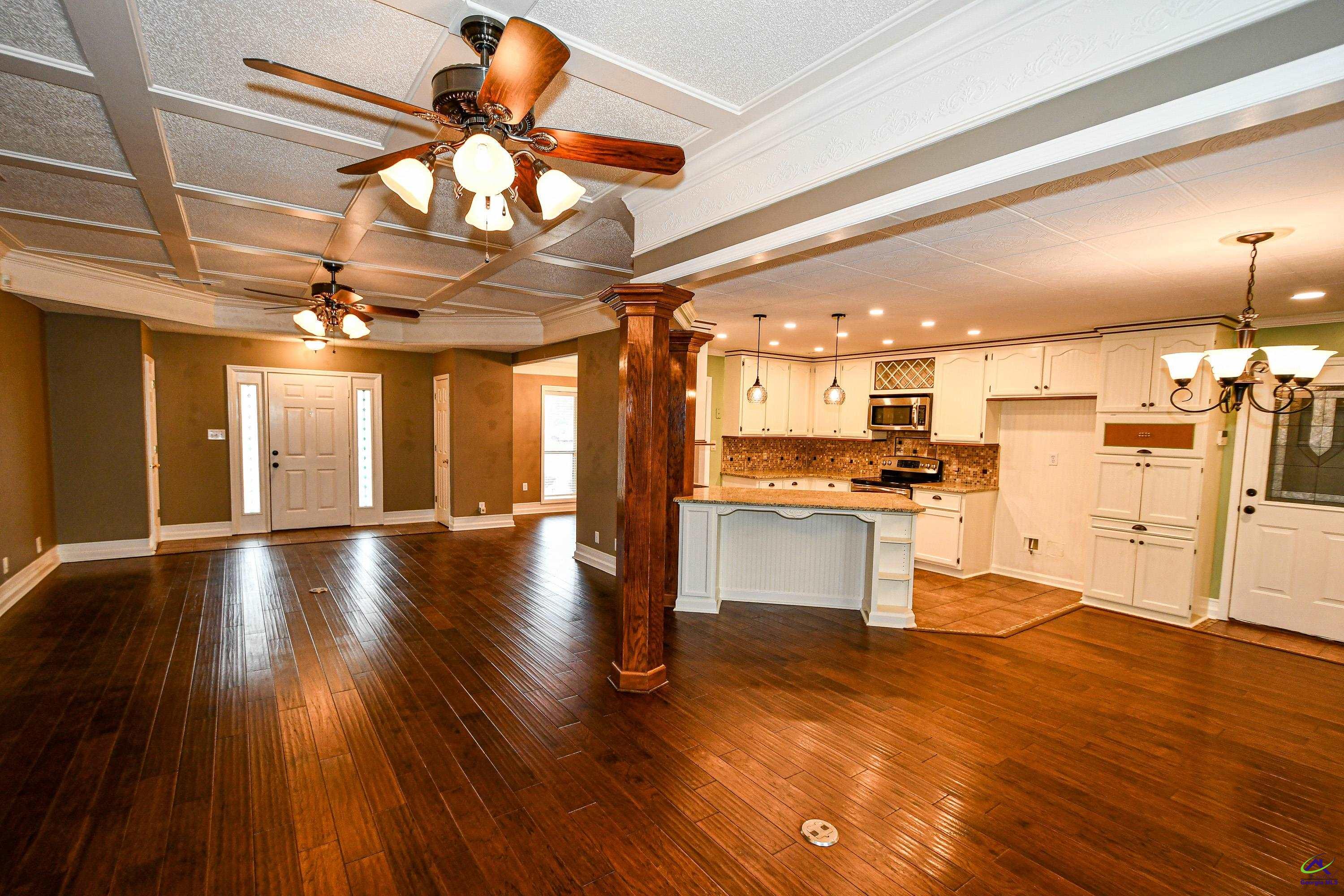 124 Sheffield Way