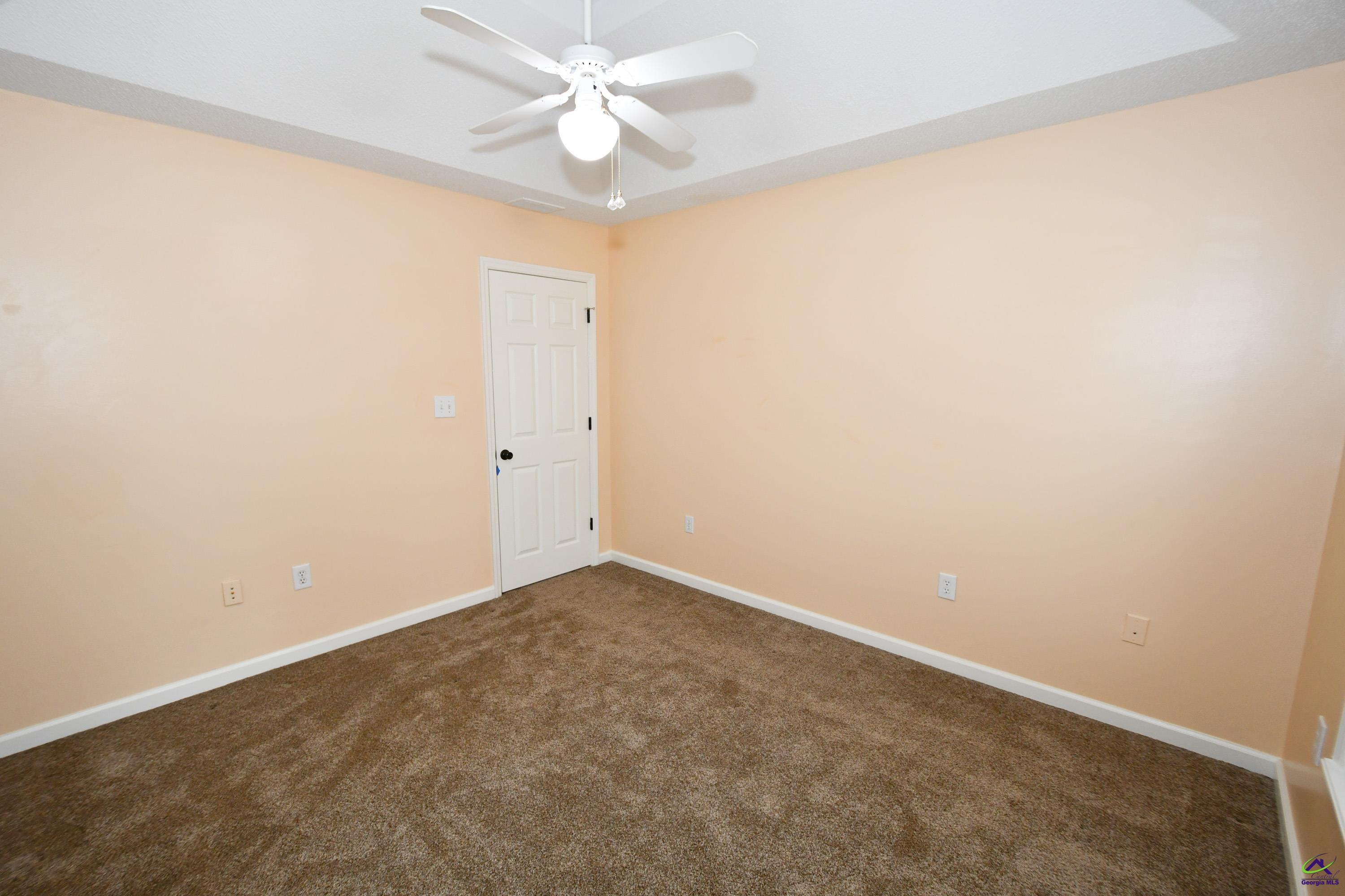 124 Sheffield Way