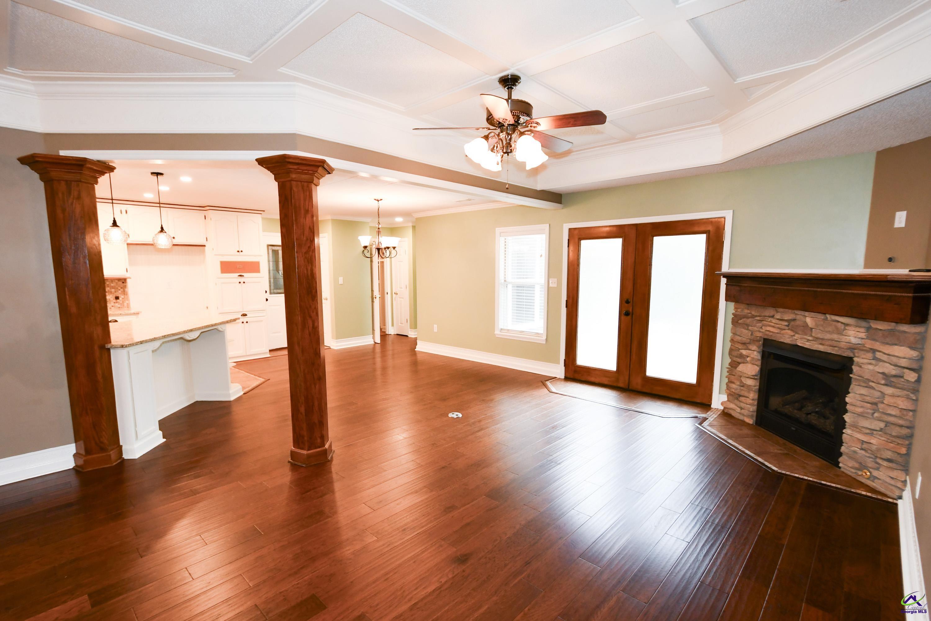 124 Sheffield Way