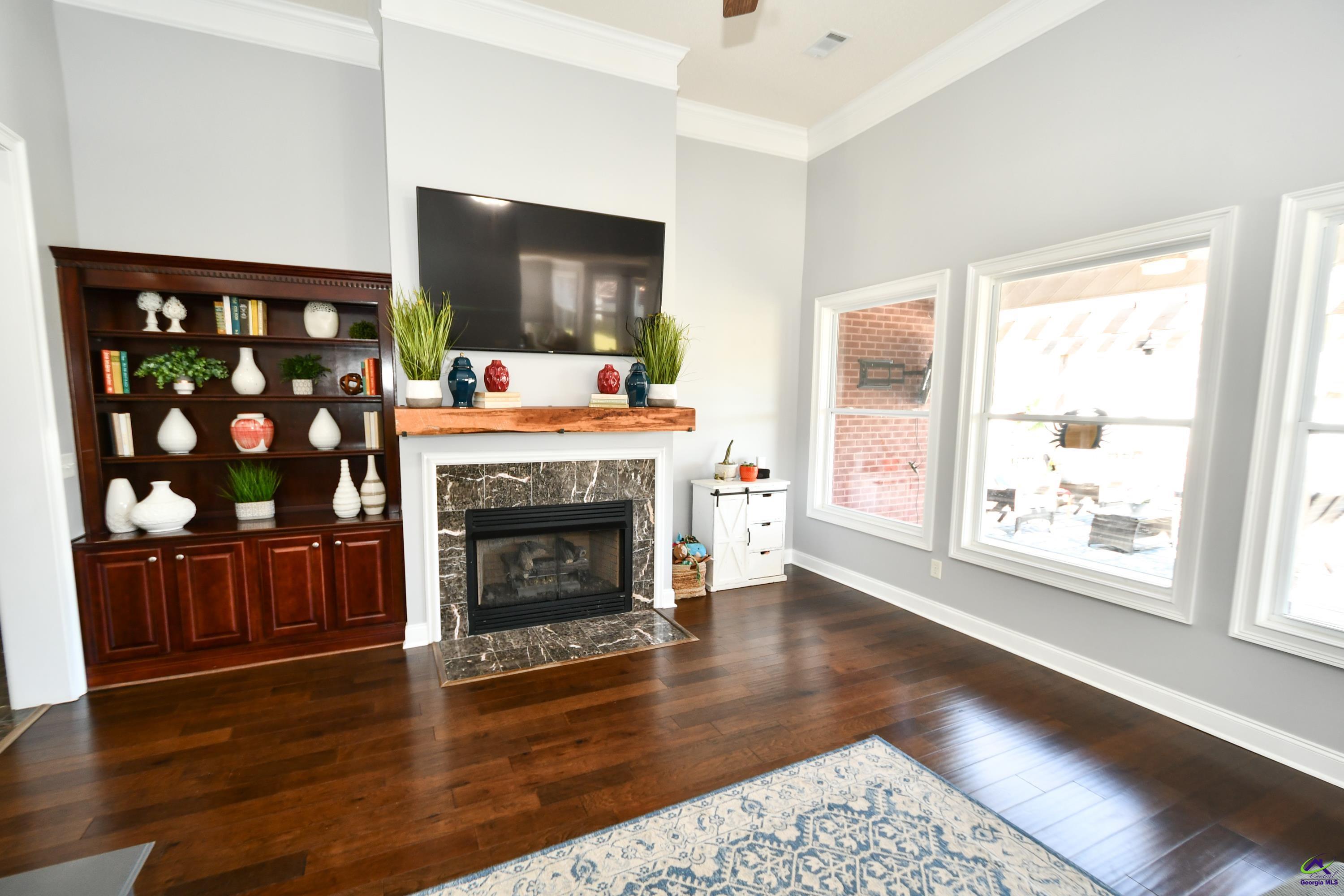 4 Willow Lake Drive