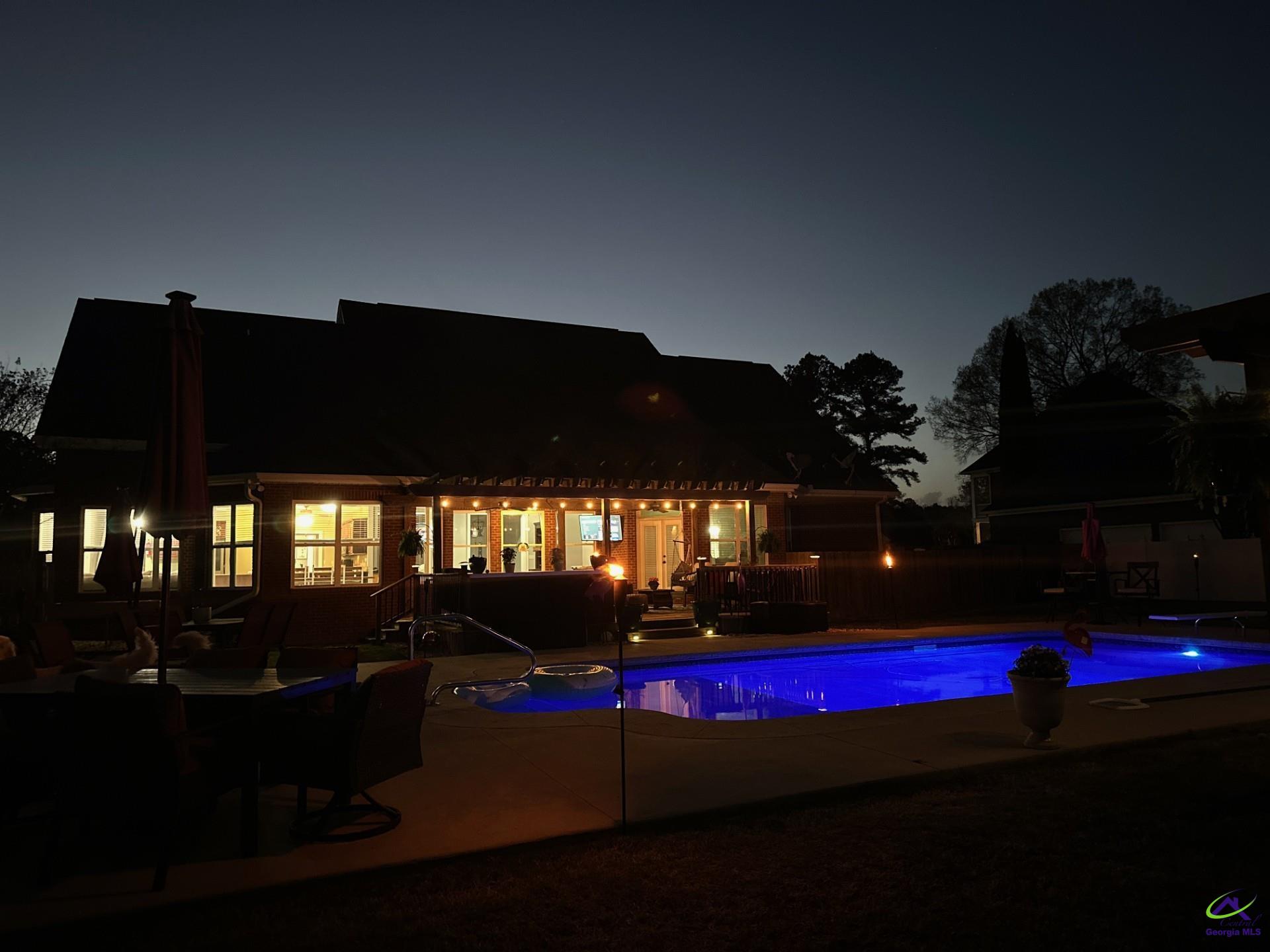 4 Willow Lake Drive