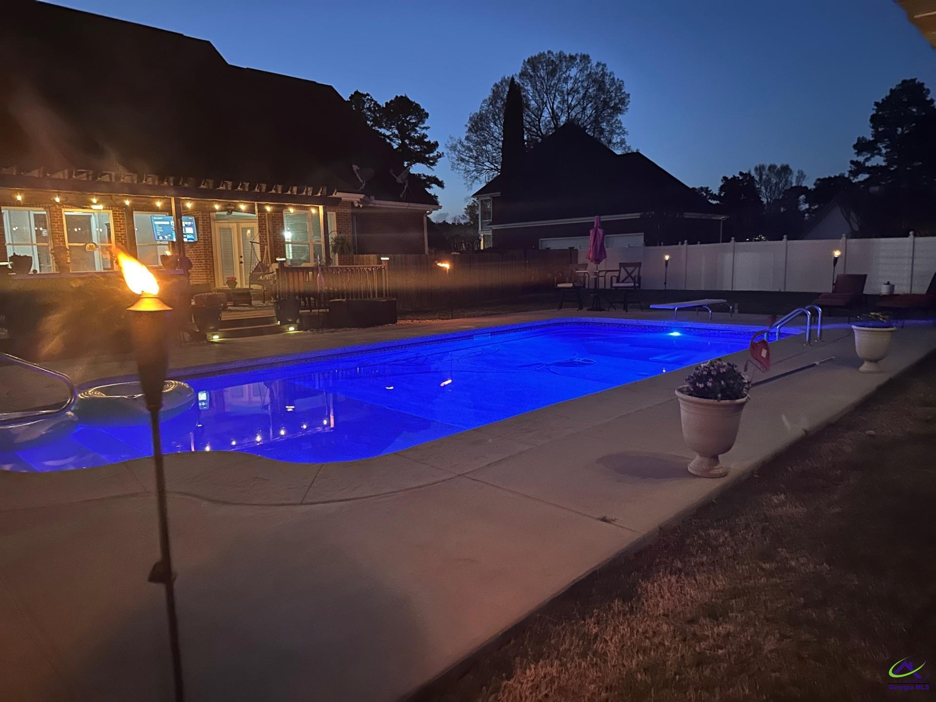 4 Willow Lake Drive