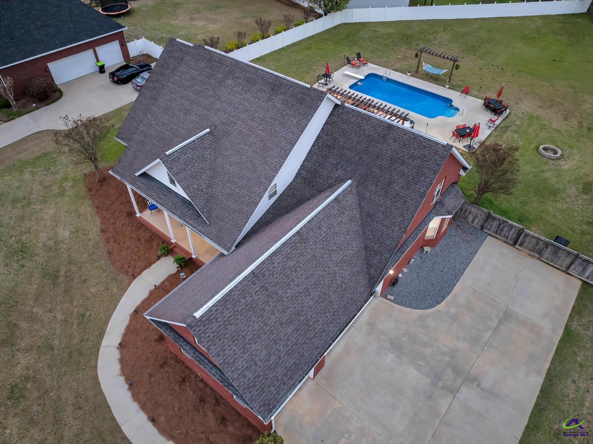 4 Willow Lake Drive