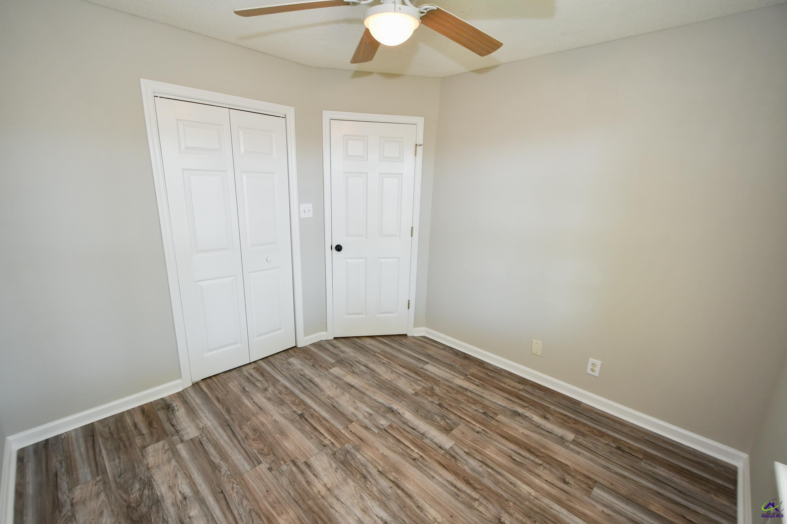 105 Mayfair Circle