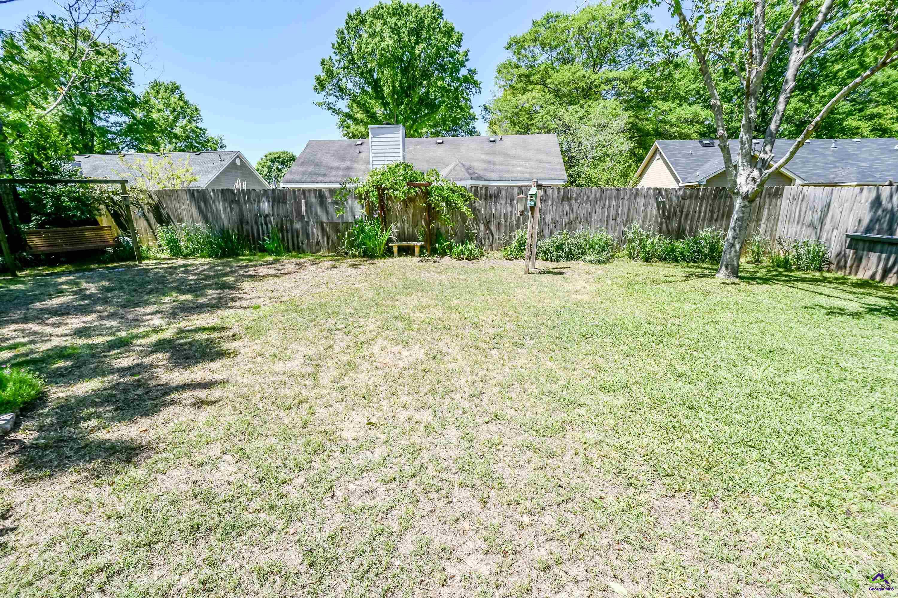 105 Mayfair Circle