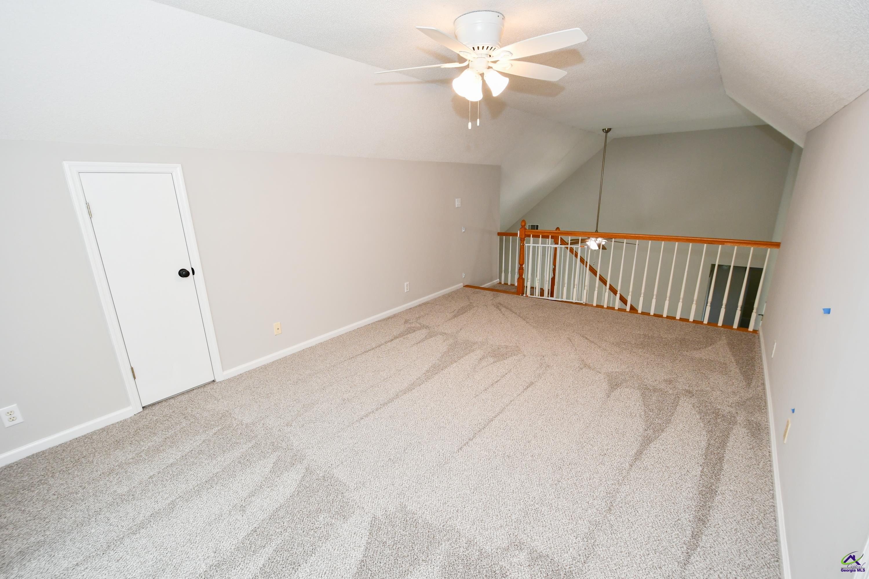 105 Mayfair Circle