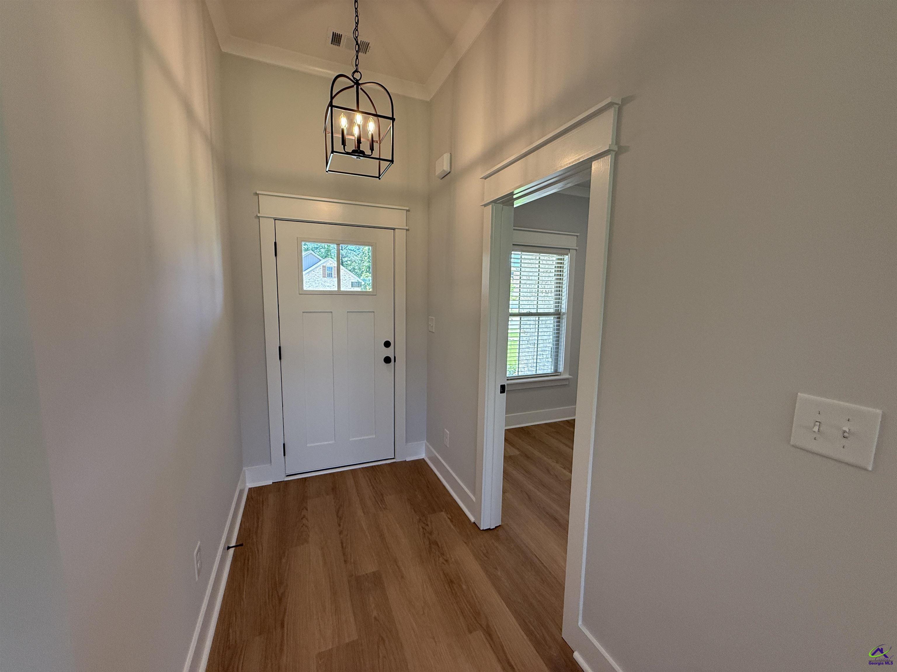 212 Willowbrook Lane
