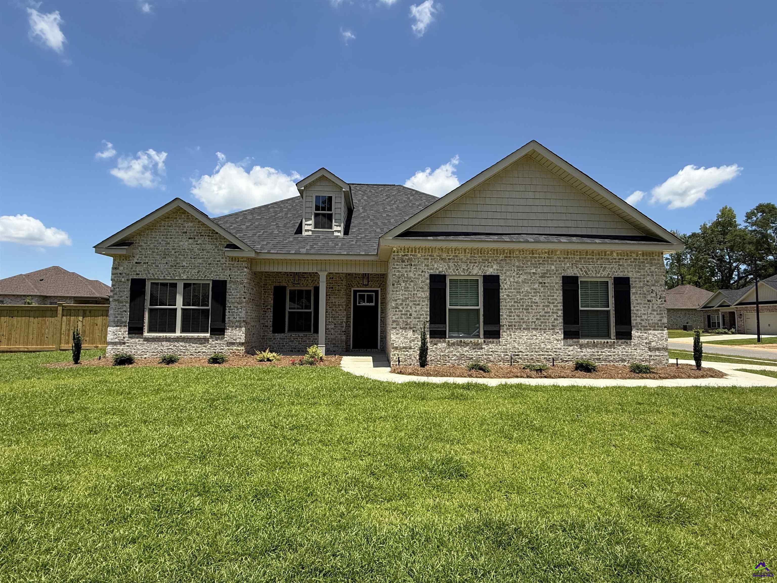 212 Willowbrook Lane