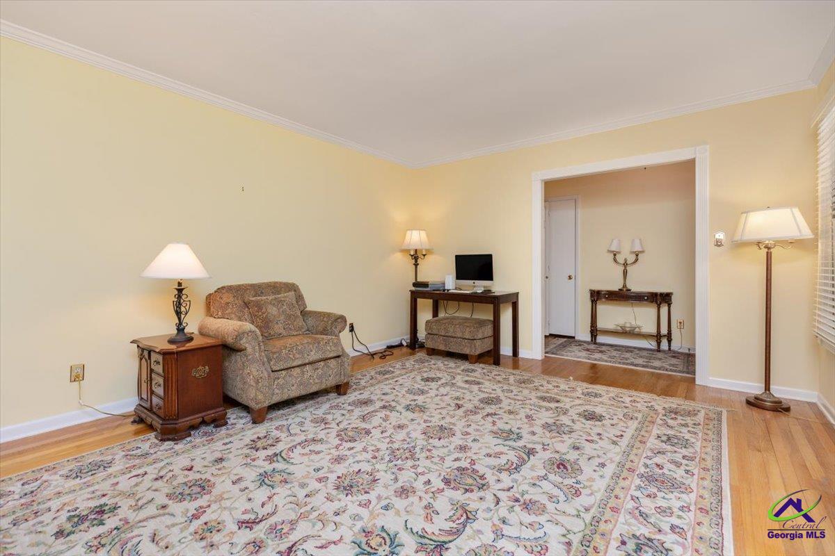 210 Ridgeland Drive