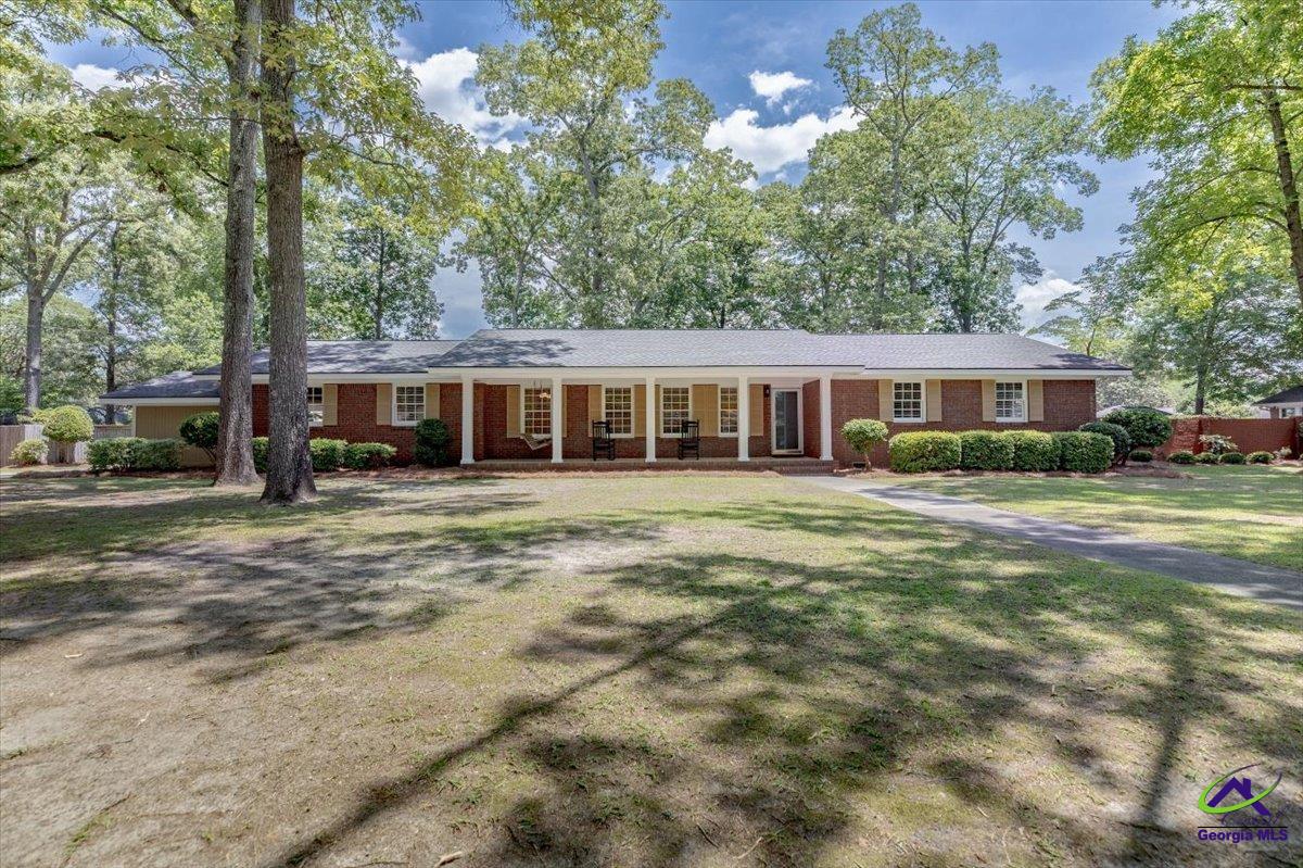 210 Ridgeland Drive