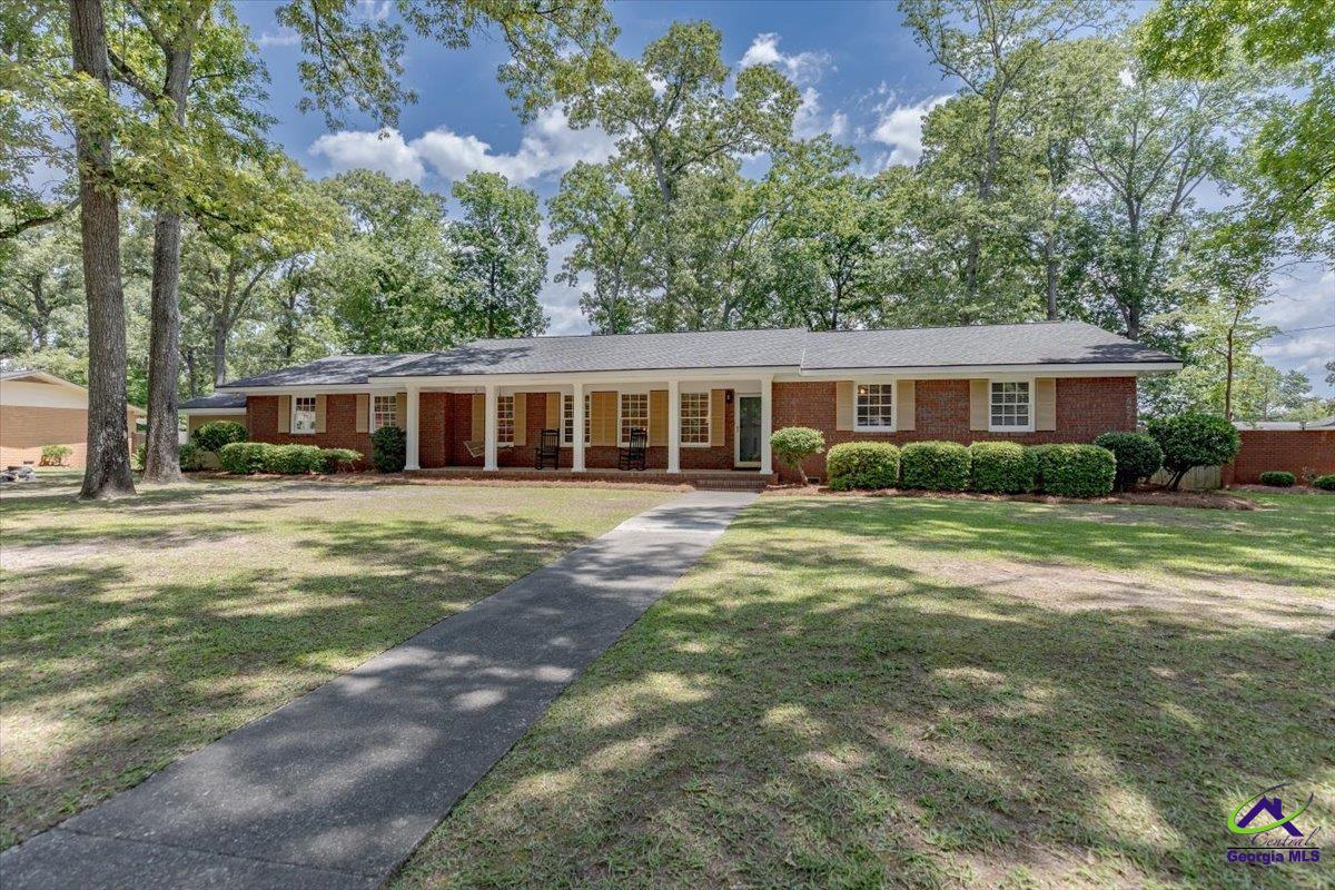 210 Ridgeland Drive