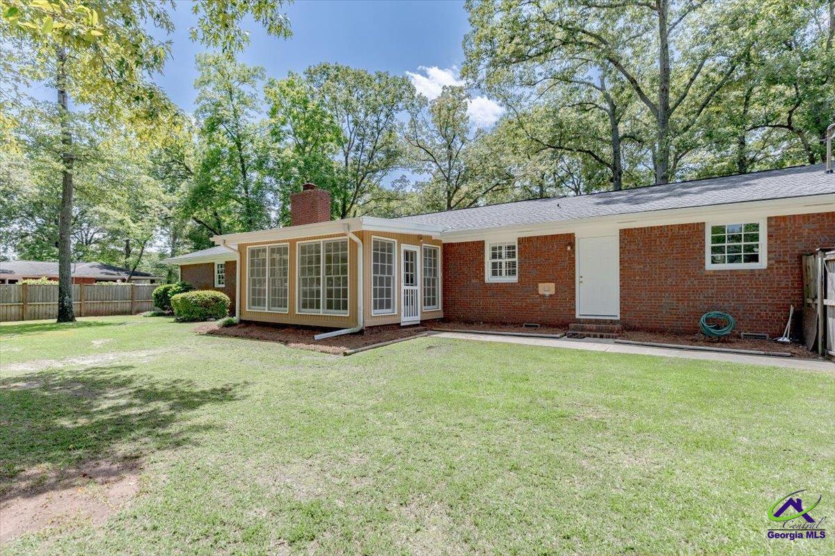 210 Ridgeland Drive
