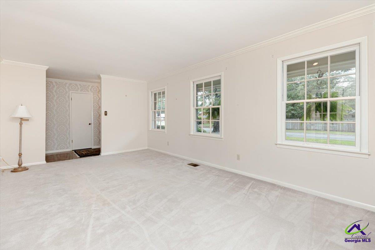 206 Ridgeland Drive