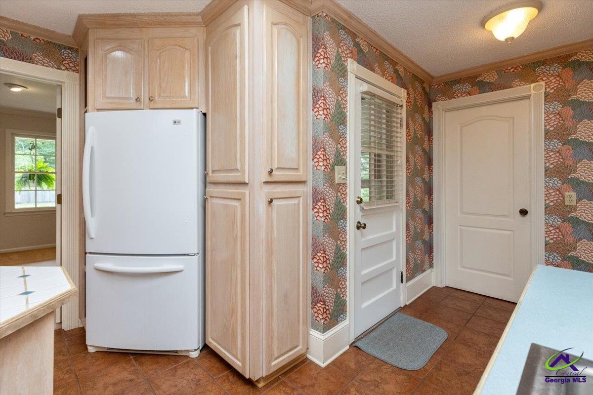 206 Ridgeland Drive