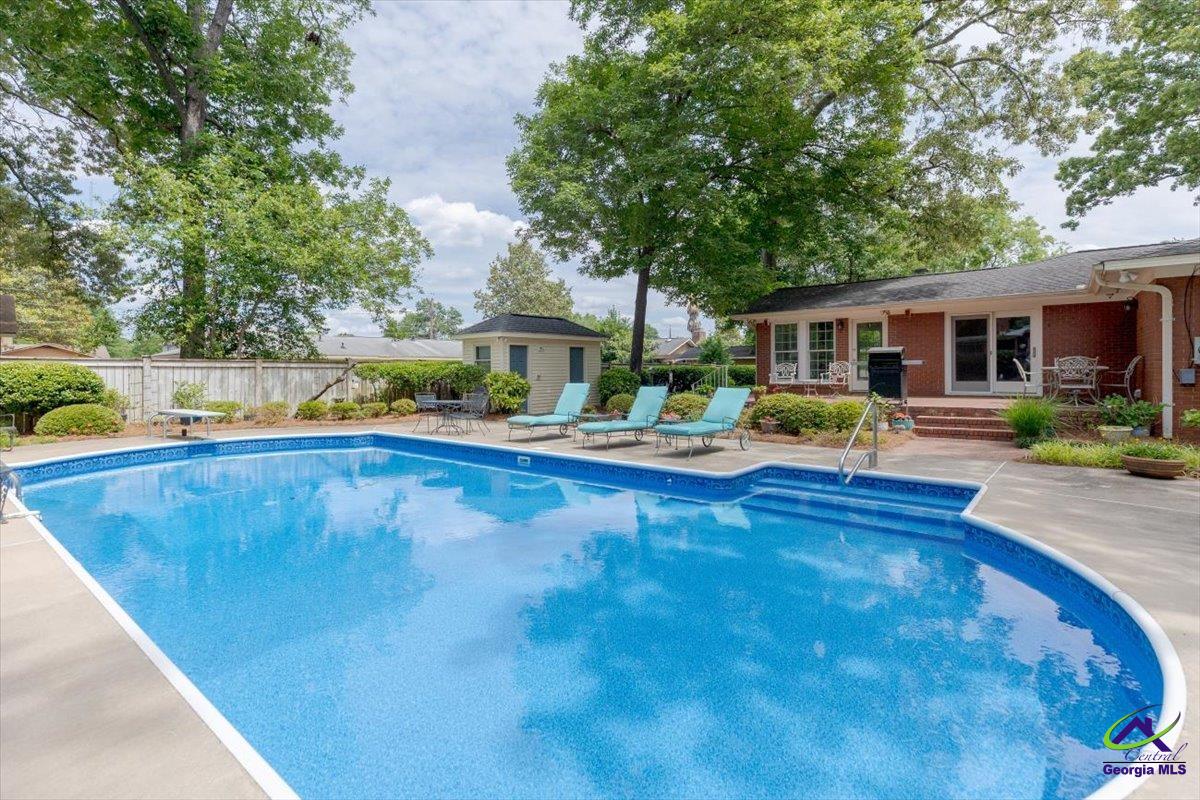 206 Ridgeland Drive