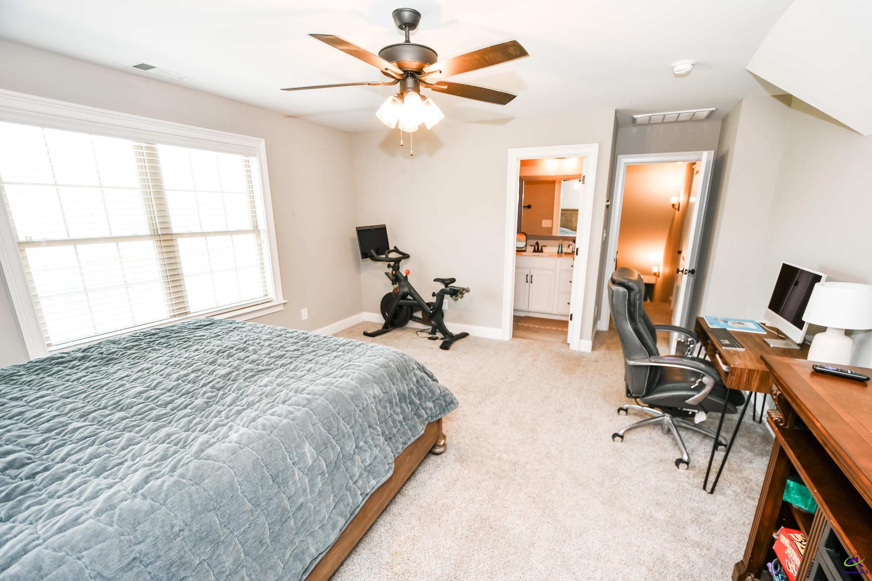 412 Stonegate Trail