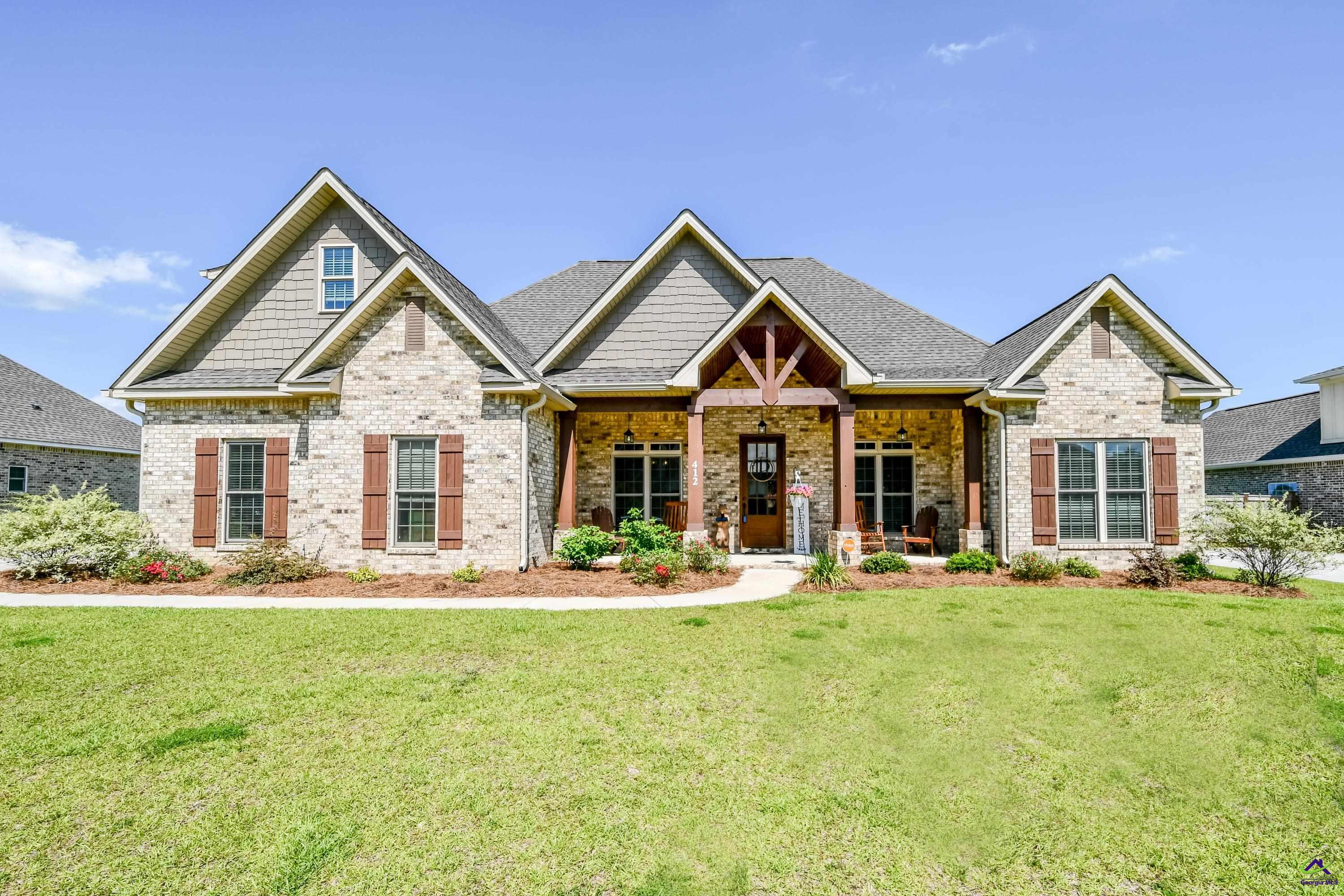 412 Stonegate Trail