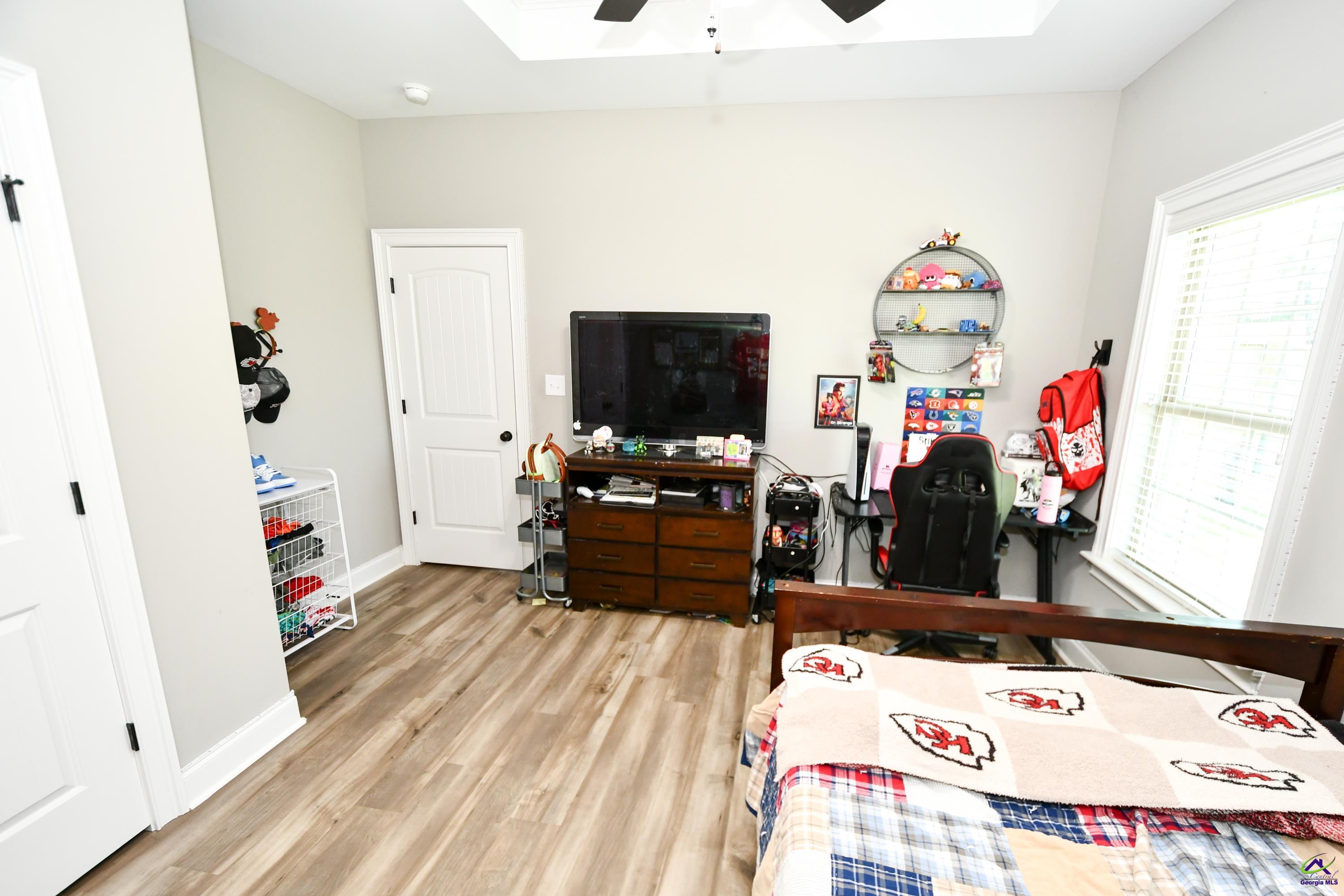 412 Stonegate Trail