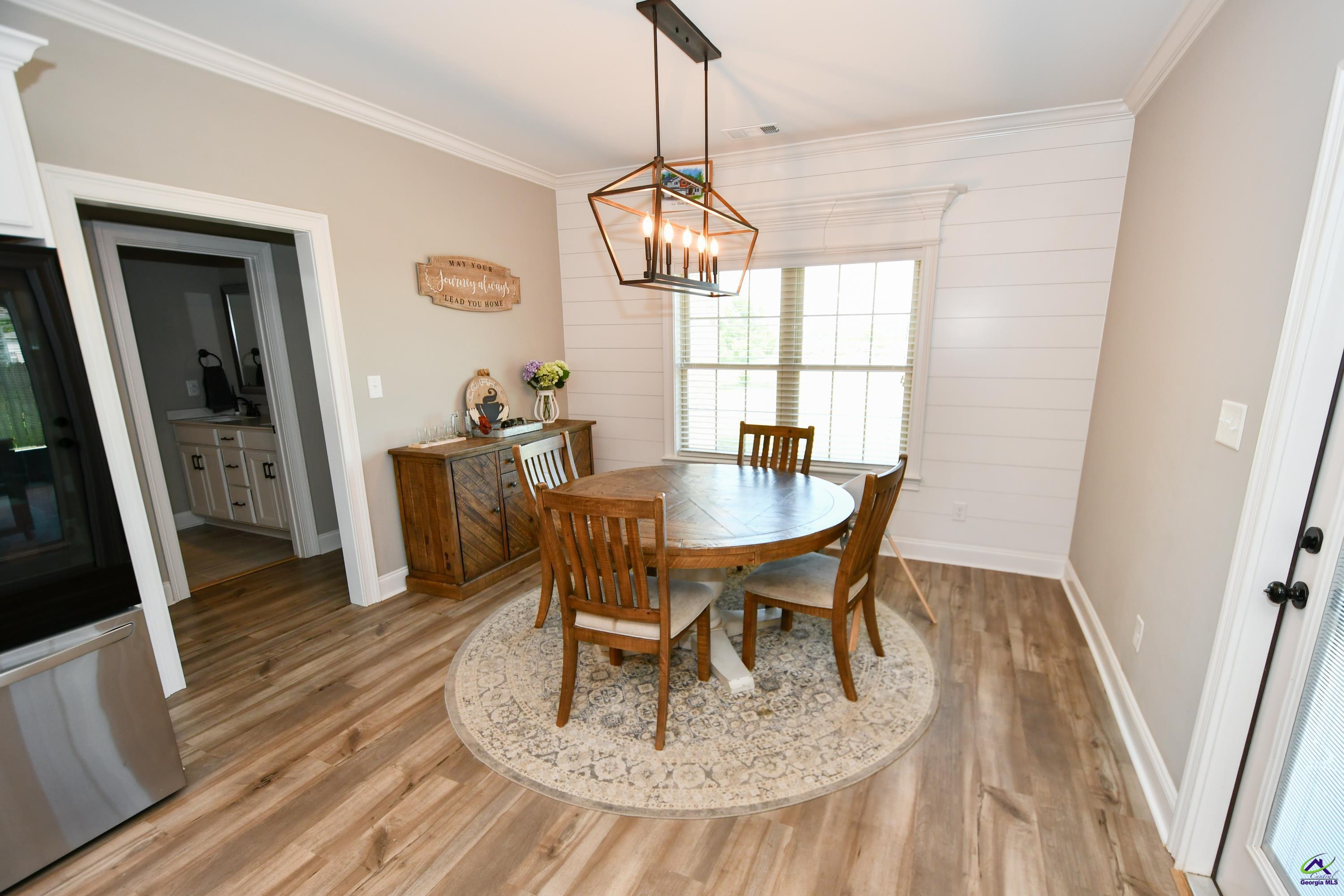 412 Stonegate Trail