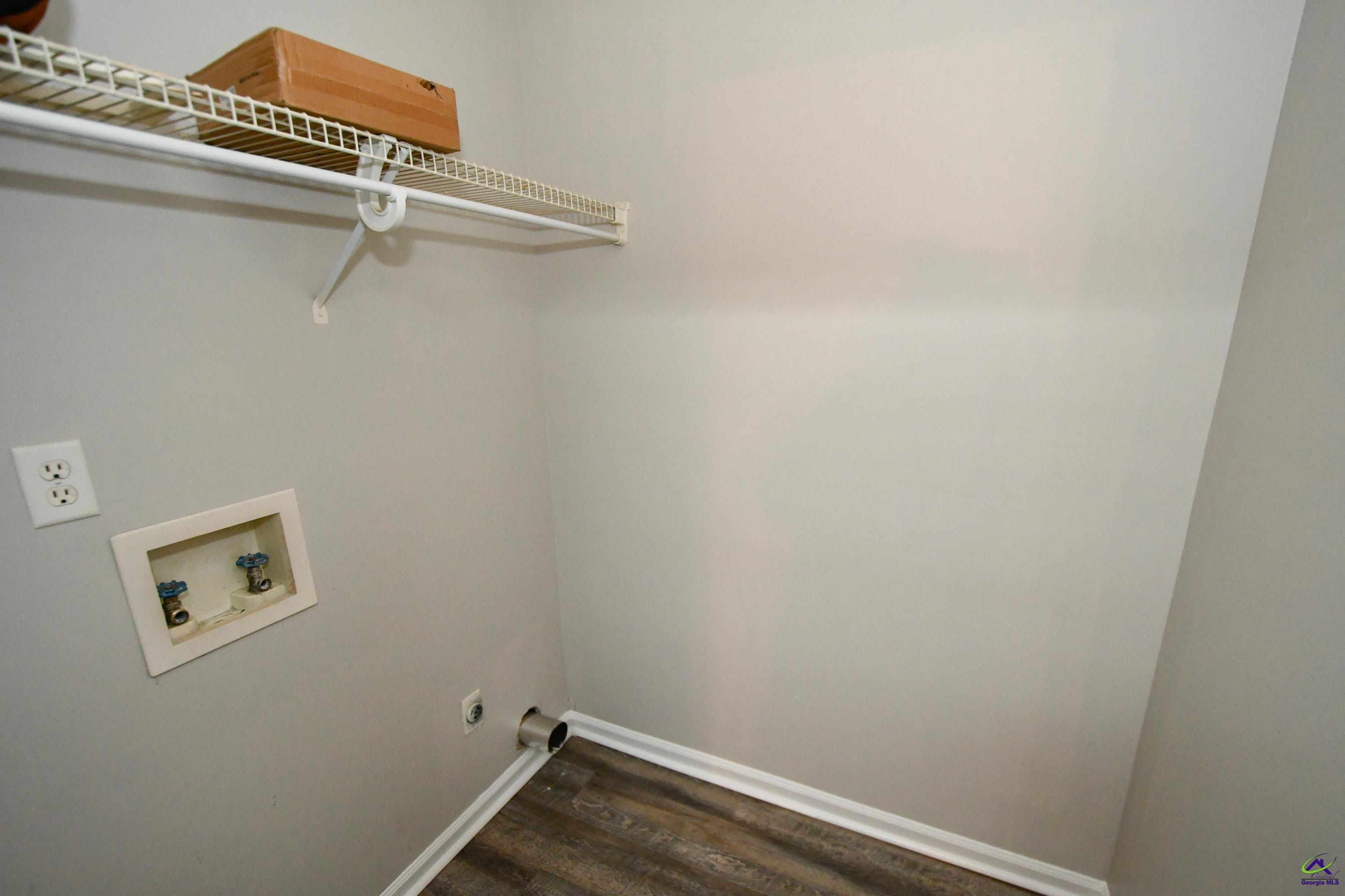 295 Johnson Rd