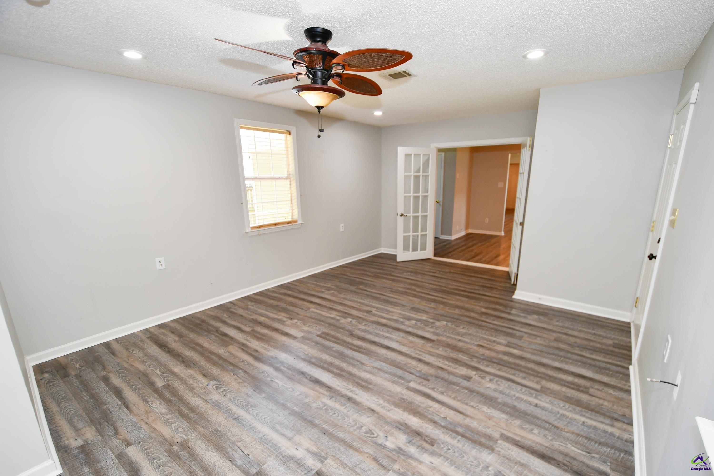 295 Johnson Rd