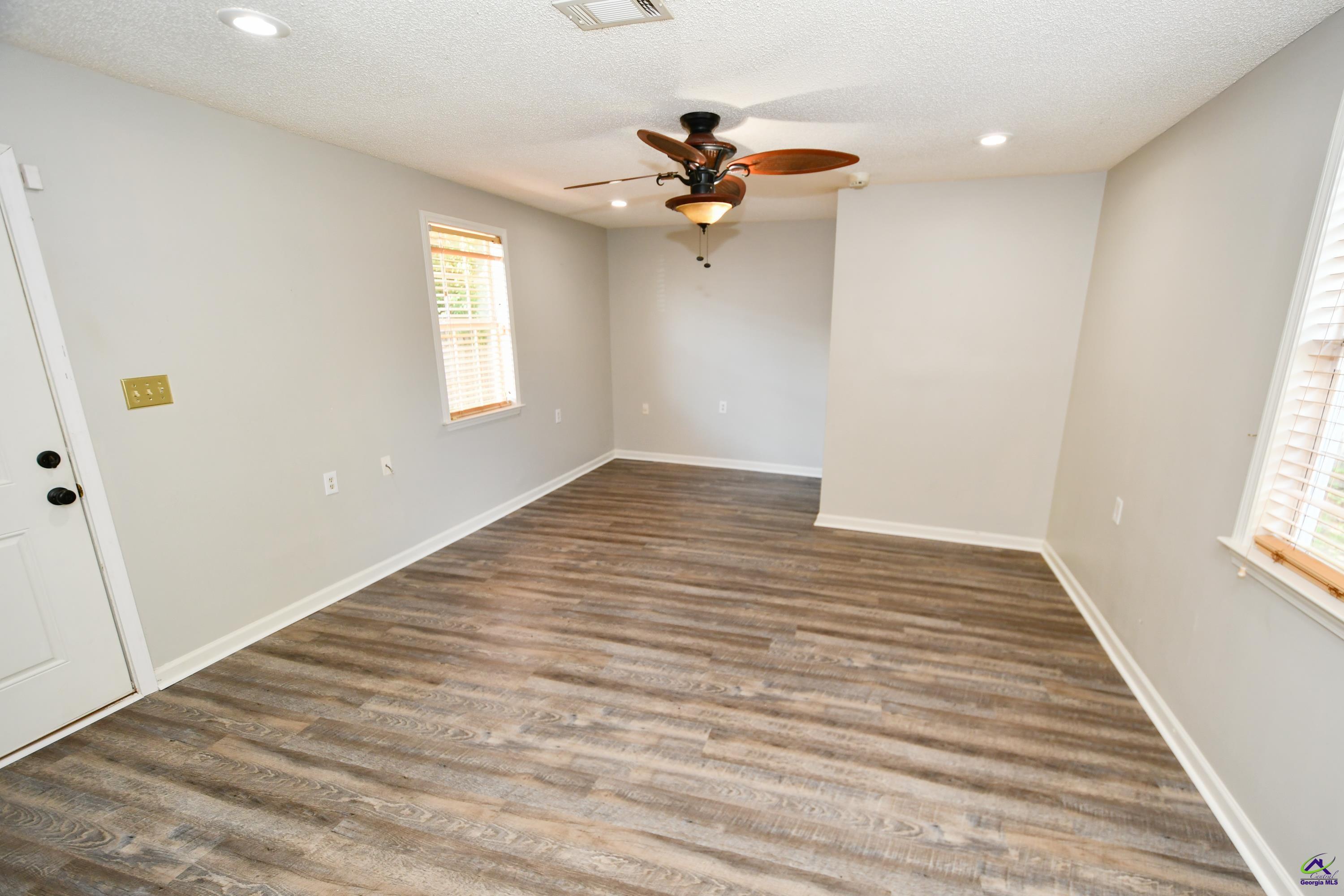 295 Johnson Rd