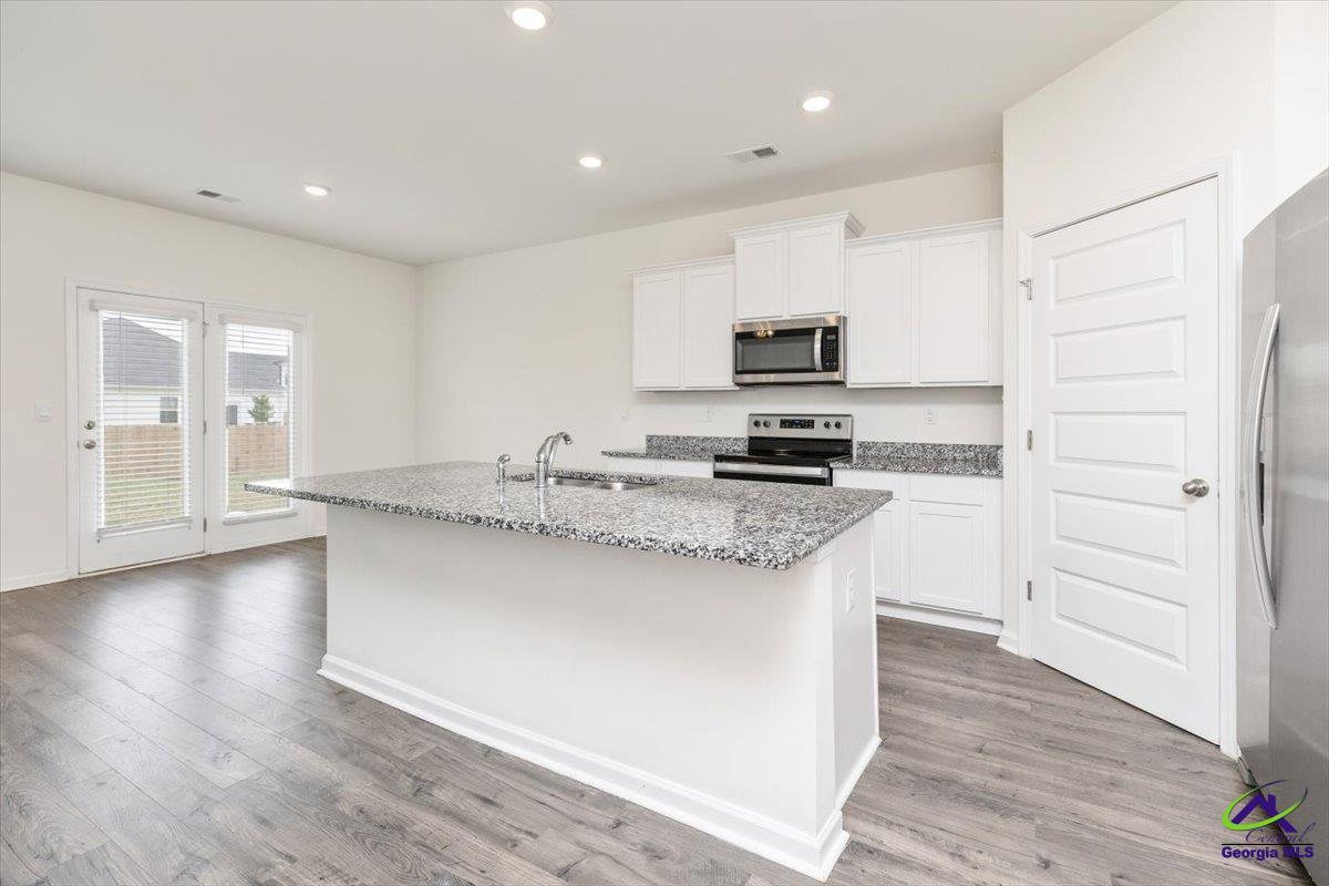 111 Farmers Way