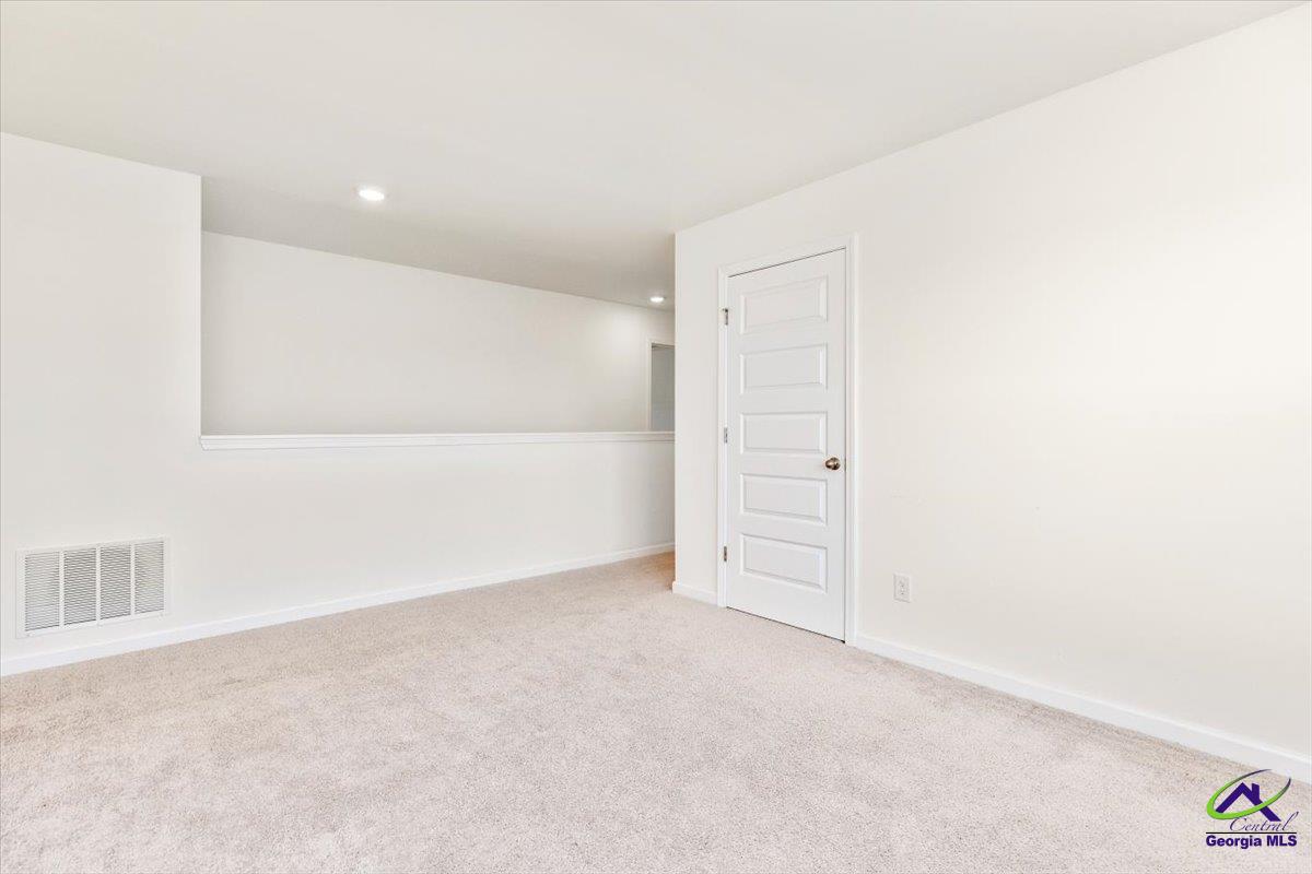 111 Farmers Way