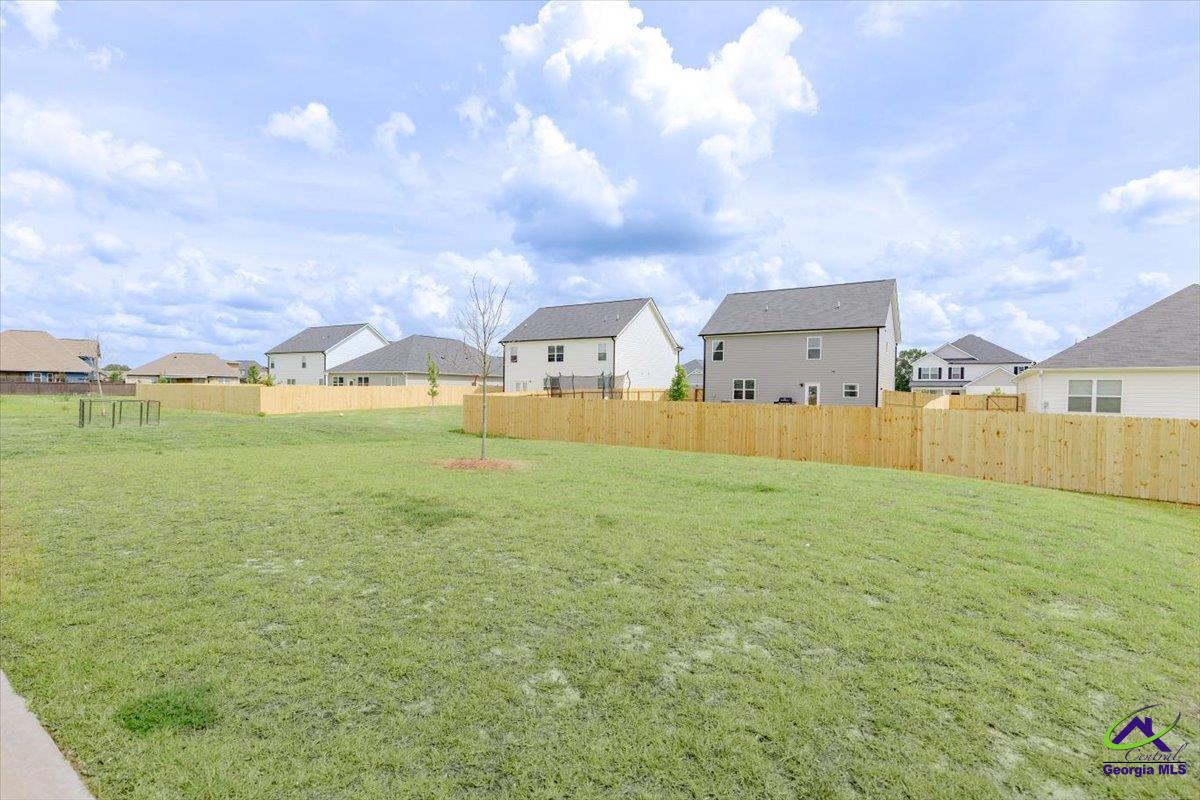 111 Farmers Way