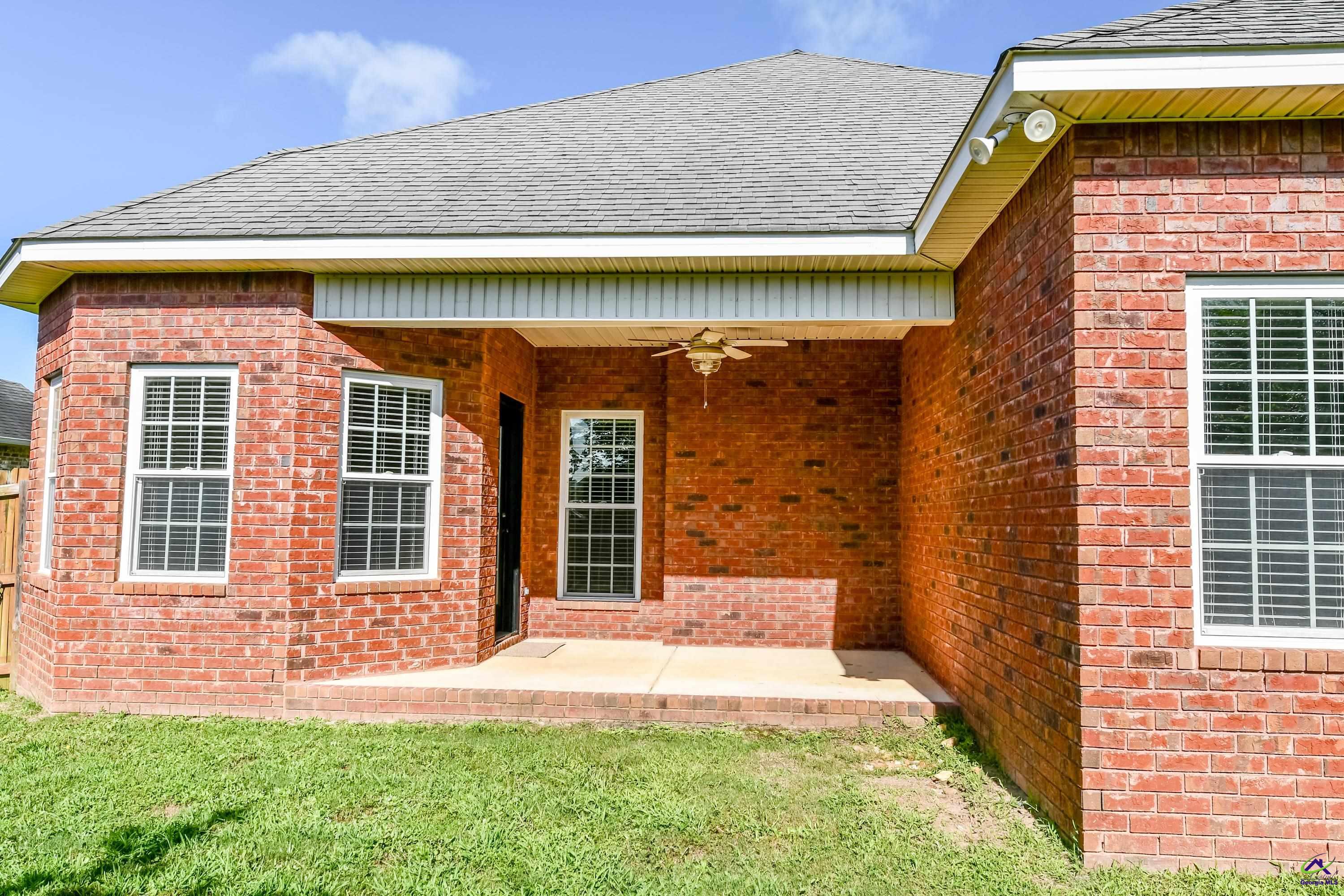 405 Green Island Rd