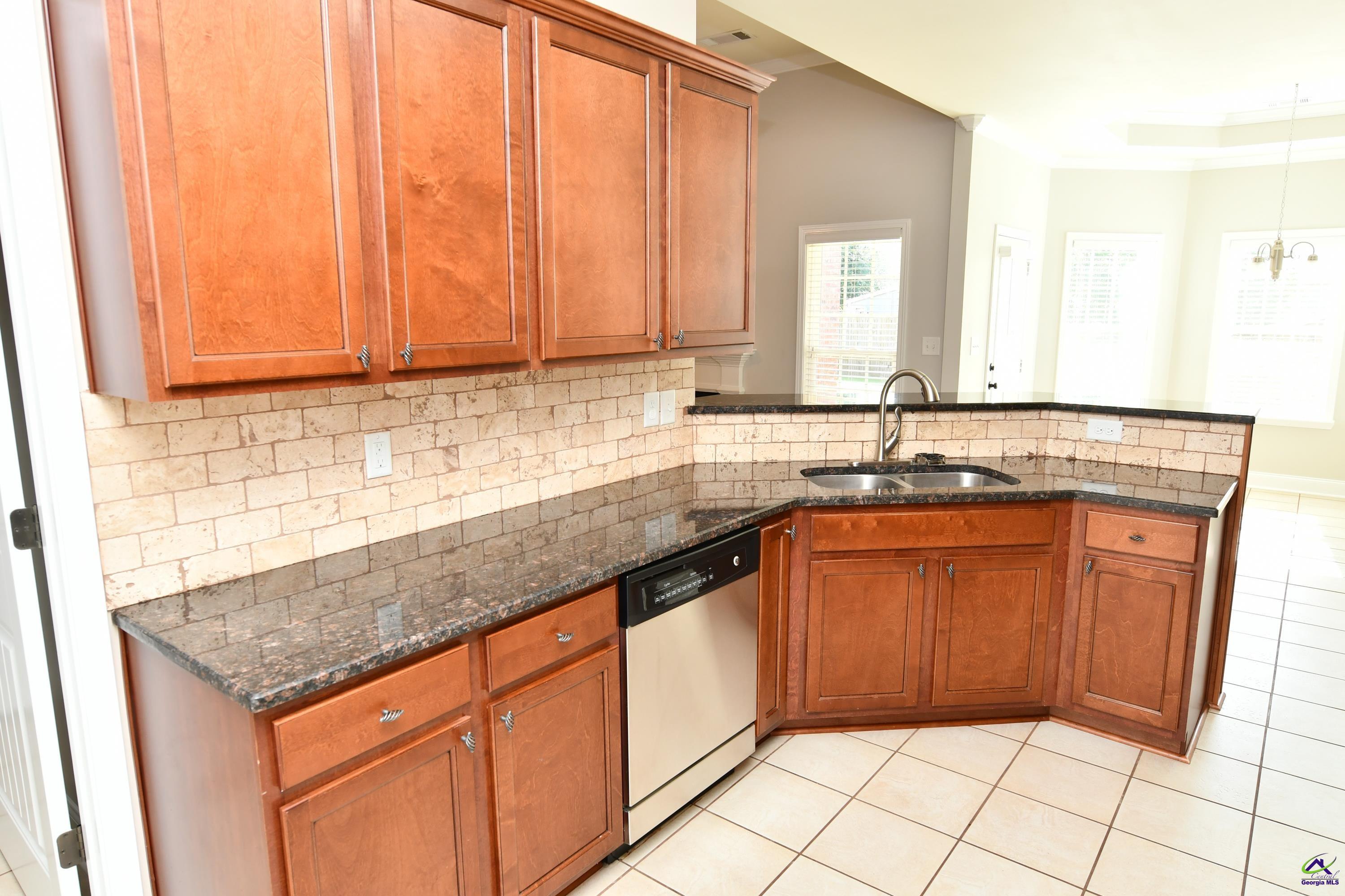405 Green Island Rd