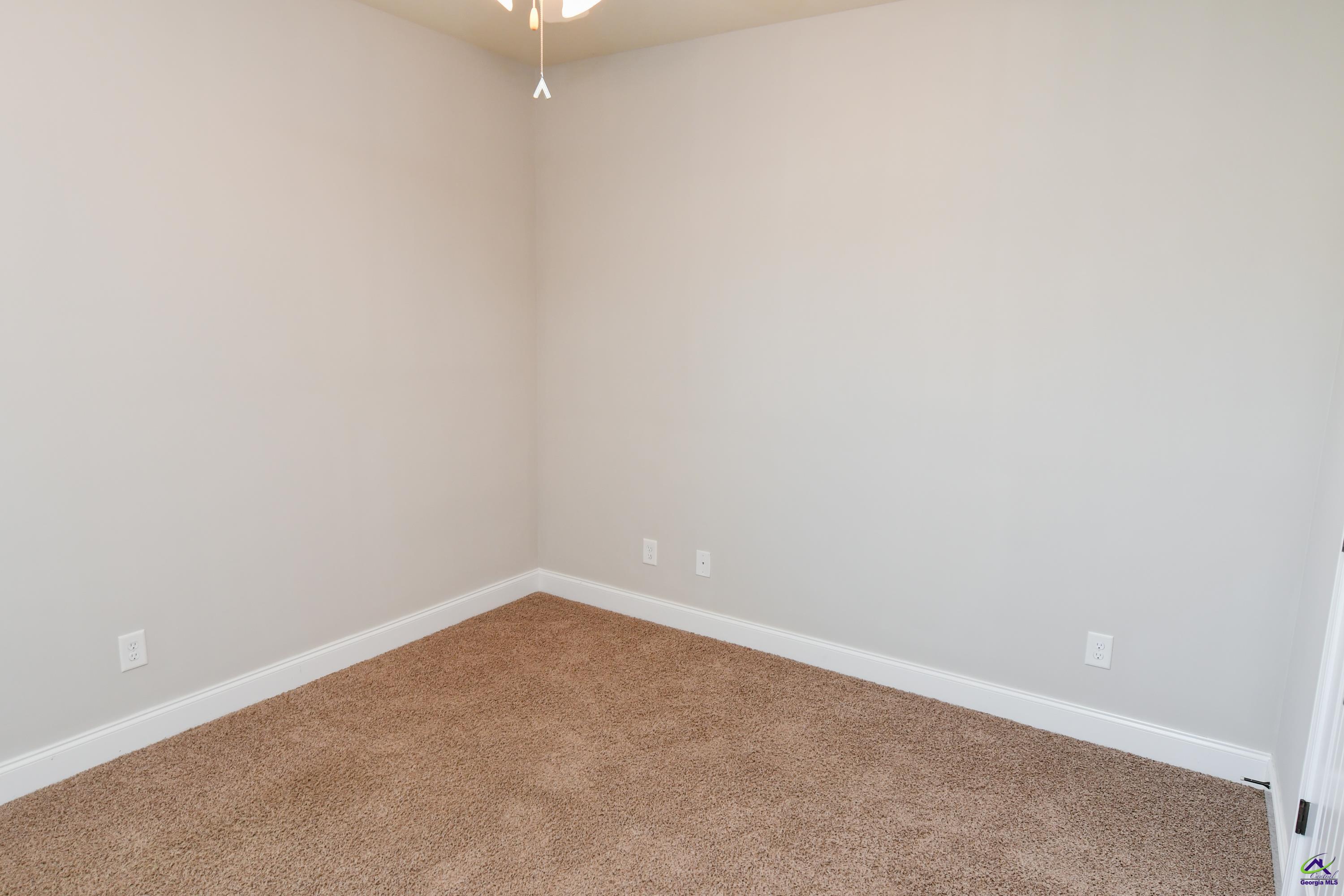 405 Green Island Rd