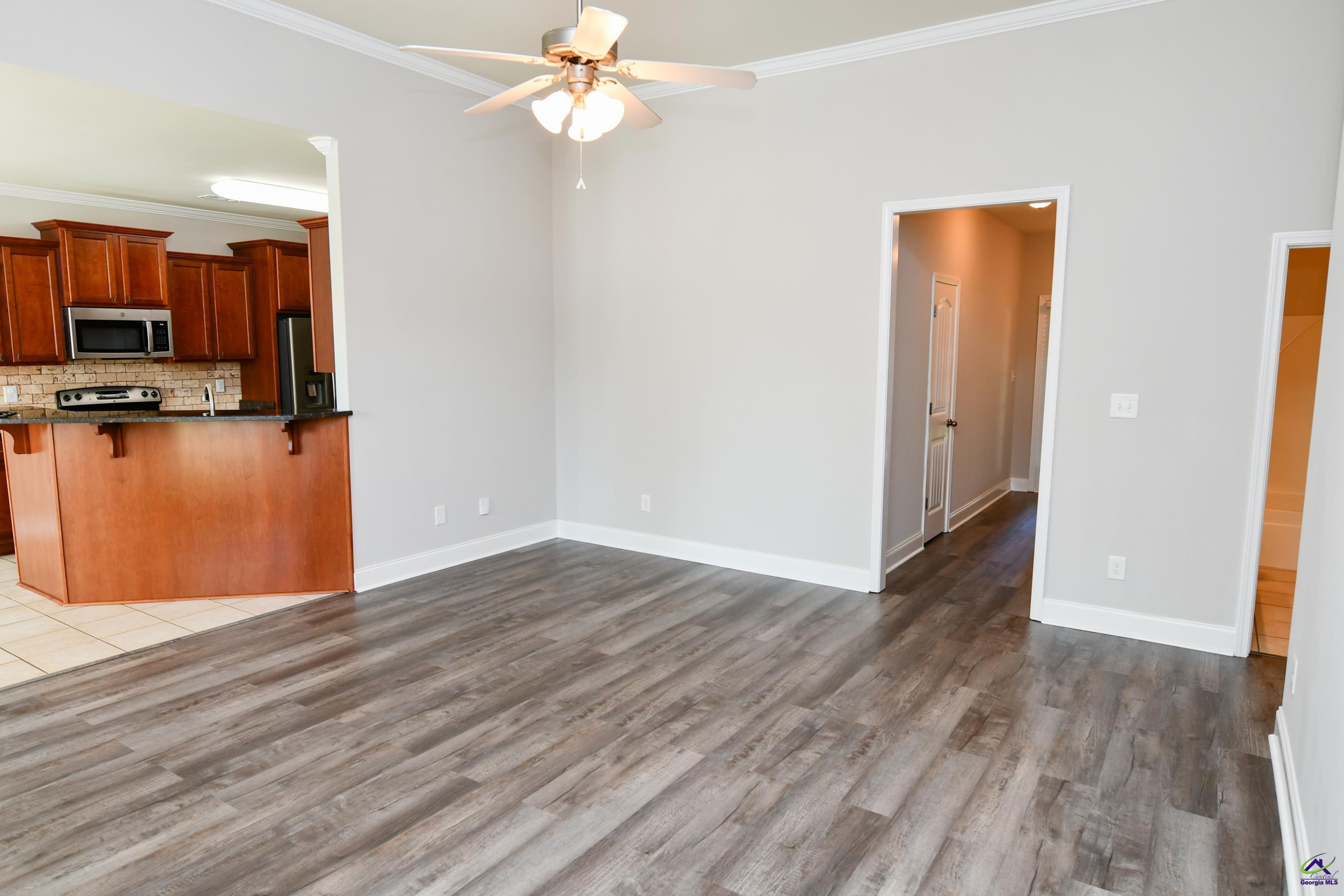 405 Green Island Rd