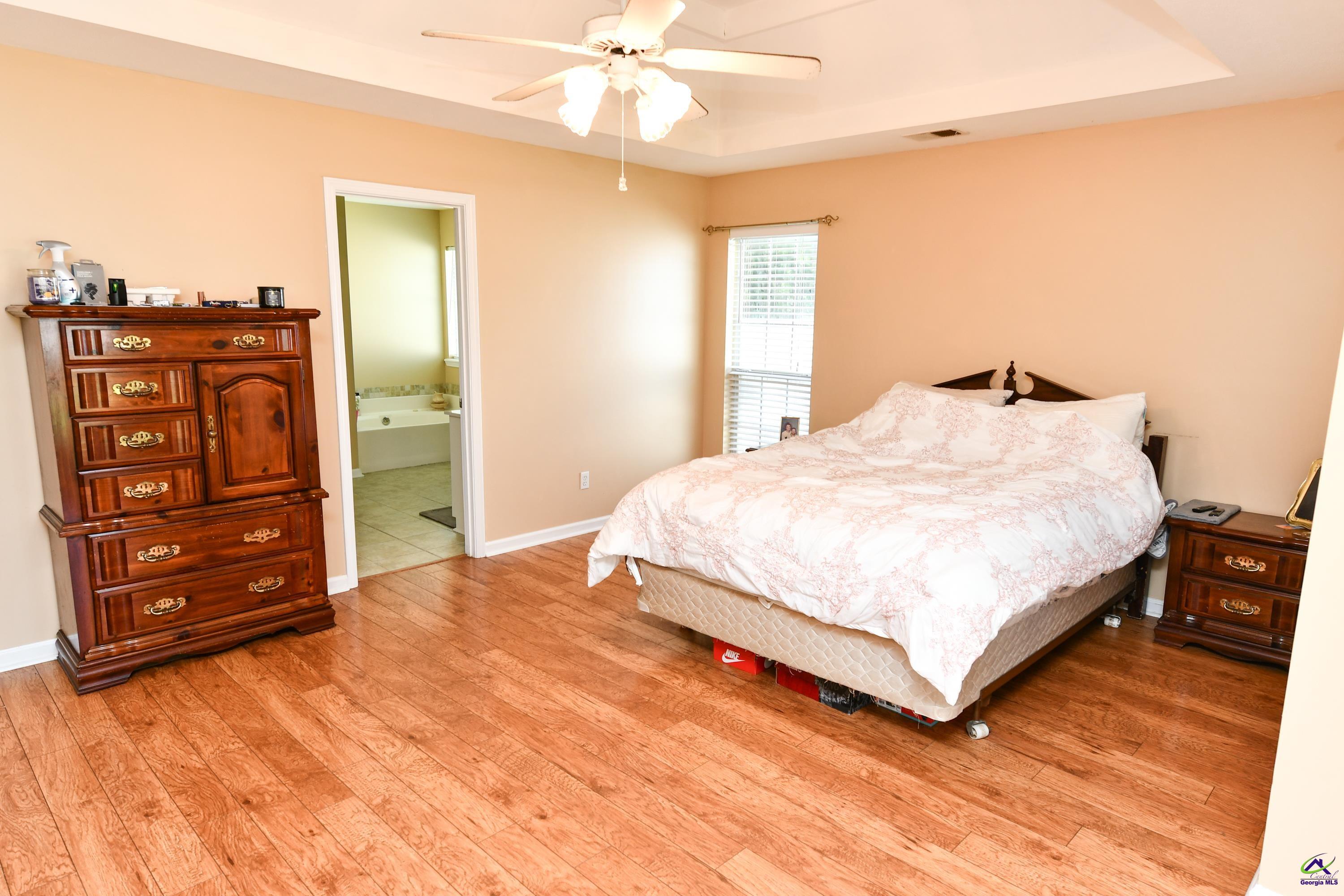102 Mallard Pointe