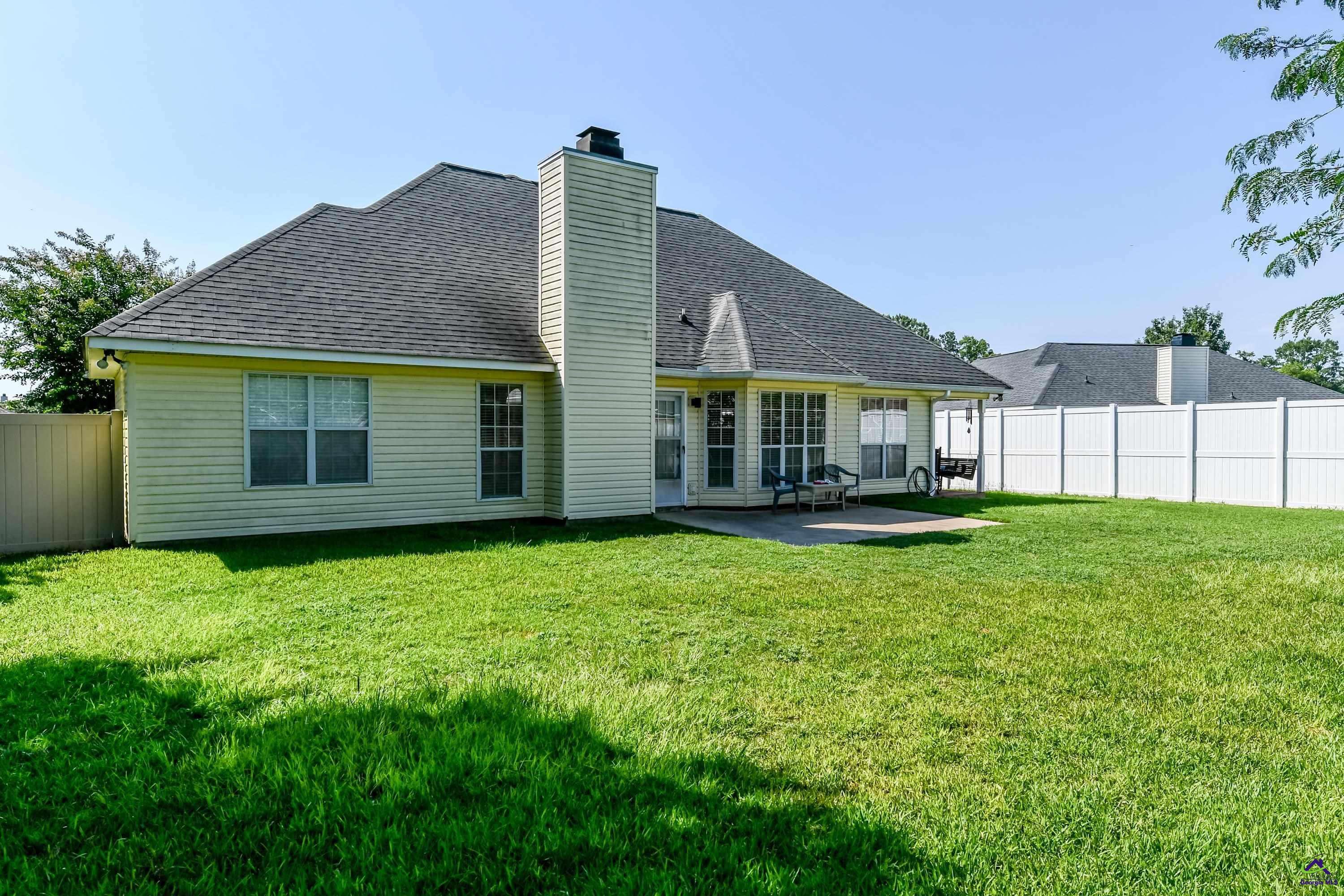 102 Mallard Pointe