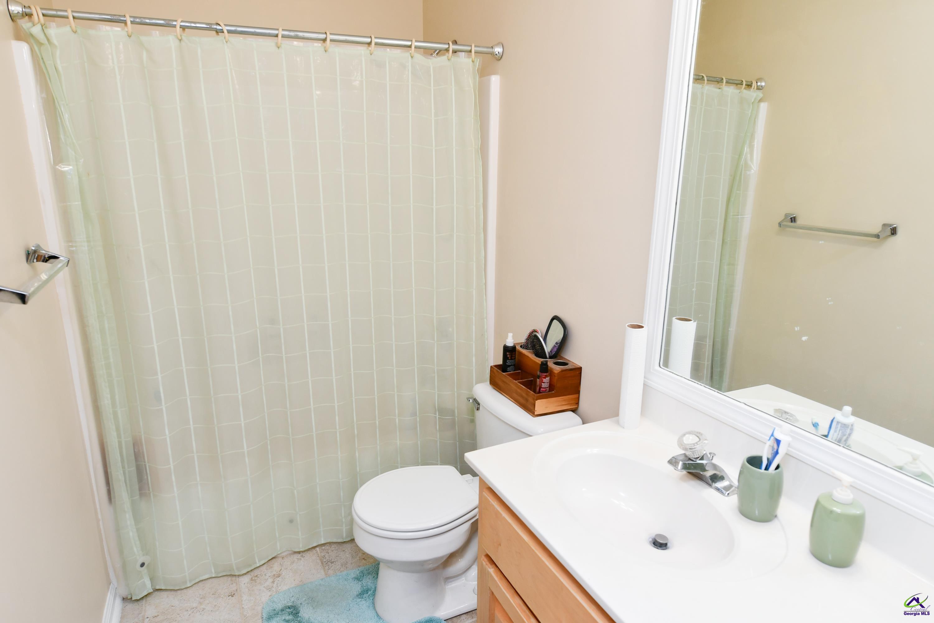 102 Mallard Pointe