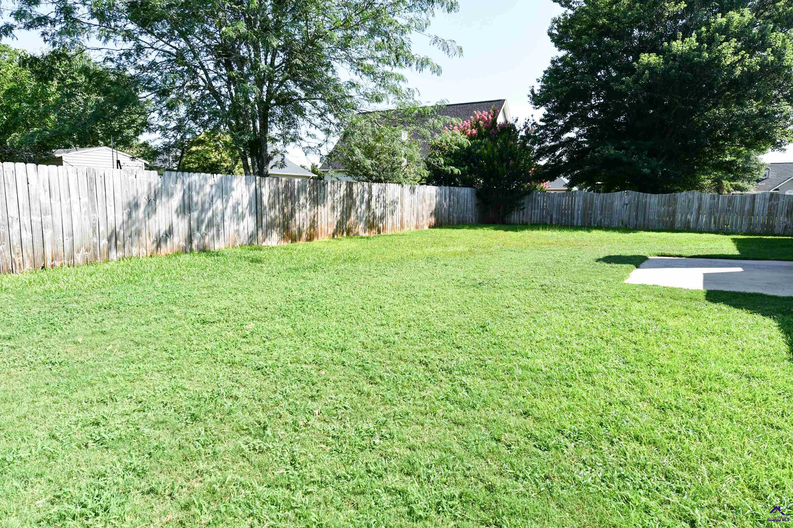 102 Mallard Pointe